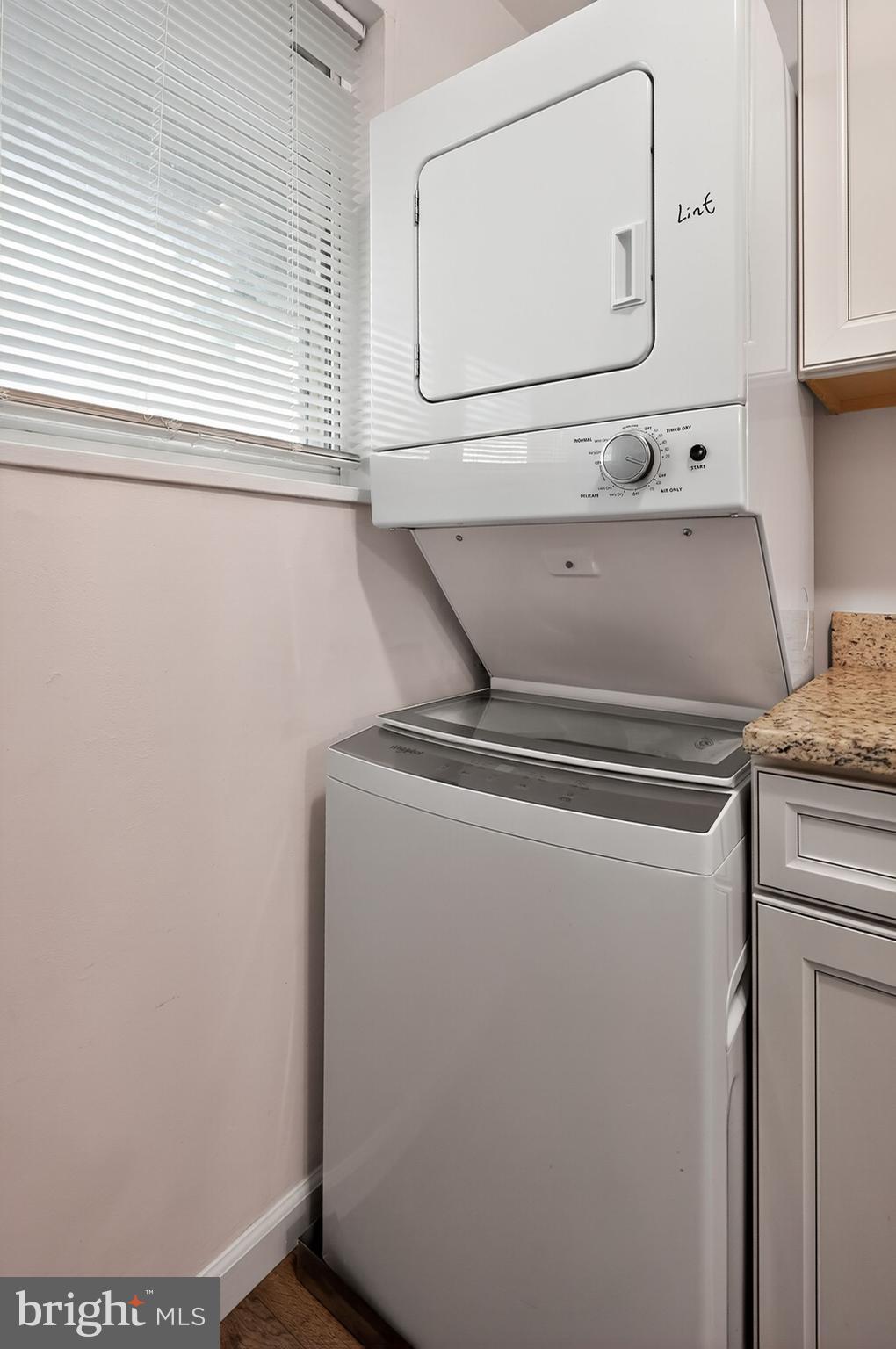 KALMIA LEE CONDO - Residential