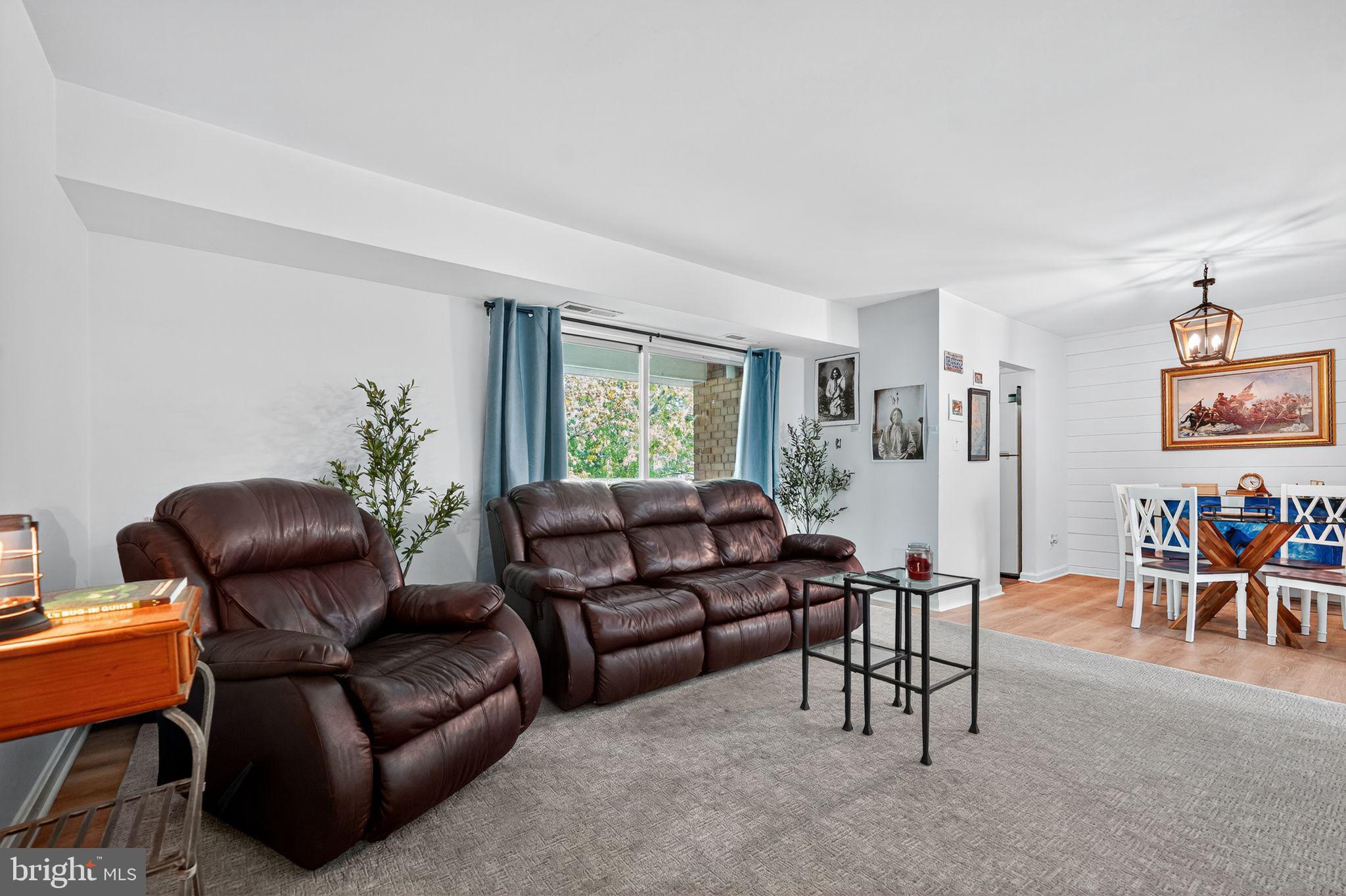 KALMIA LEE CONDO - Residential