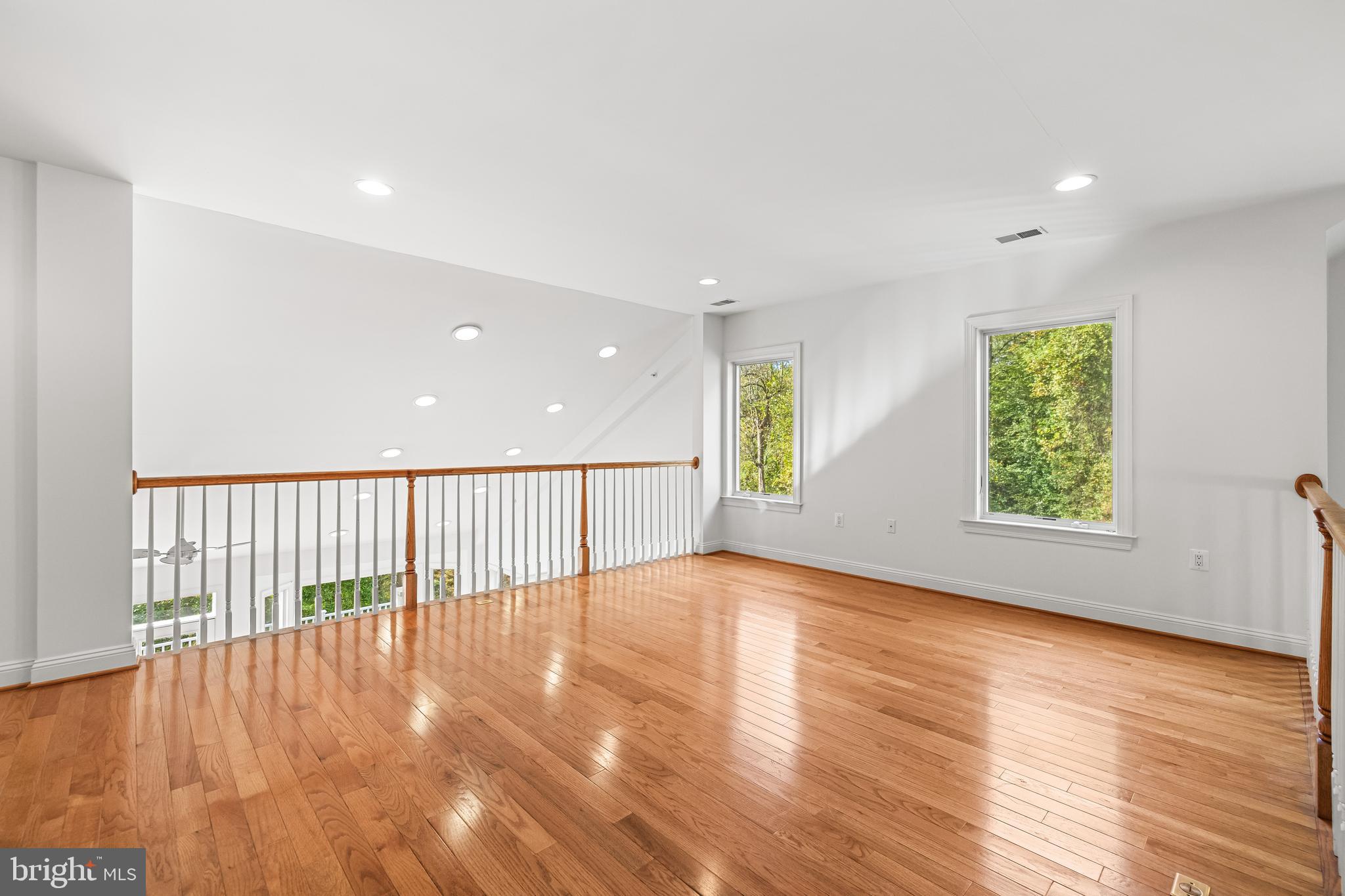 ROCKLAND RIDGE - Residential Lease