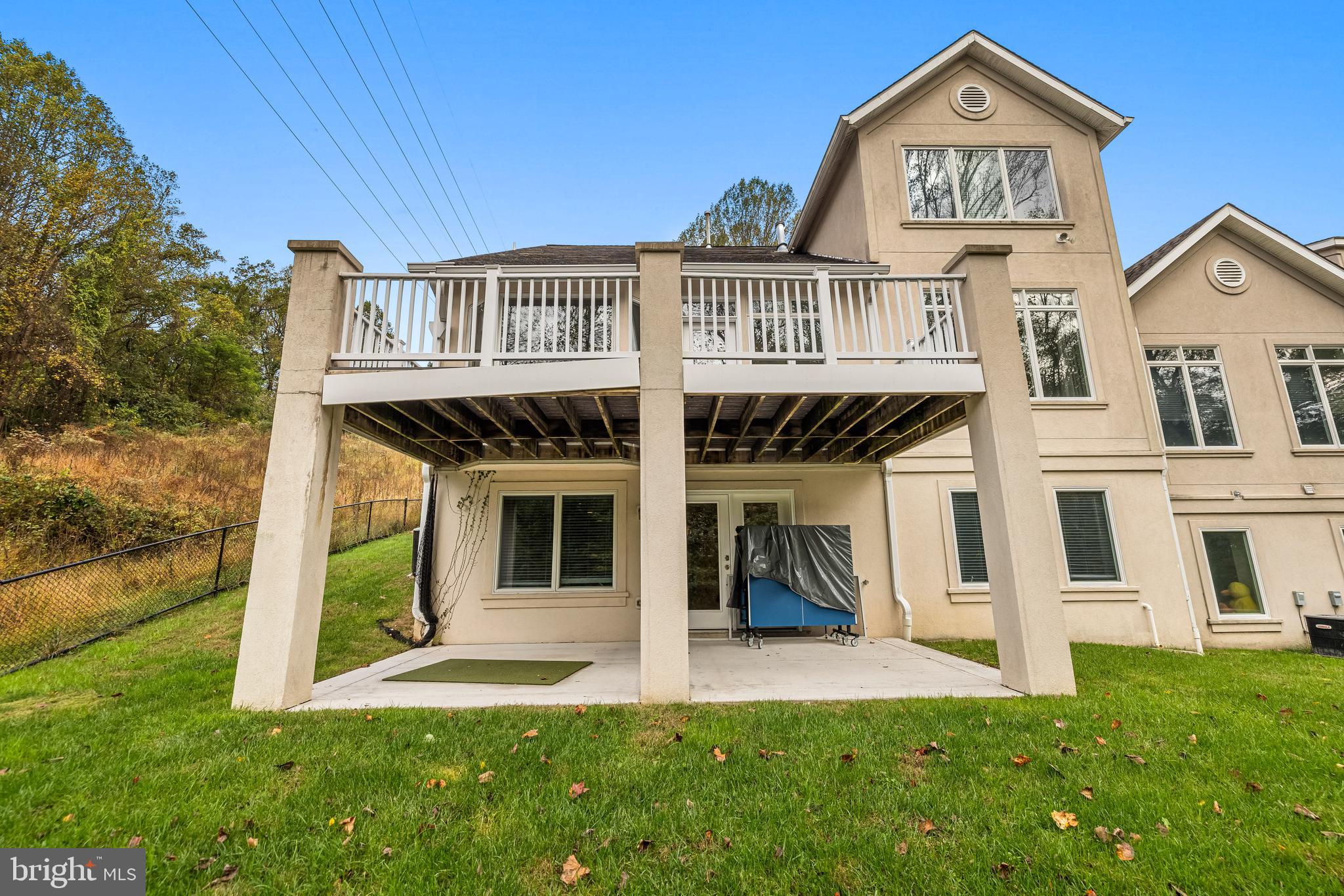 ROCKLAND RIDGE - Residential Lease