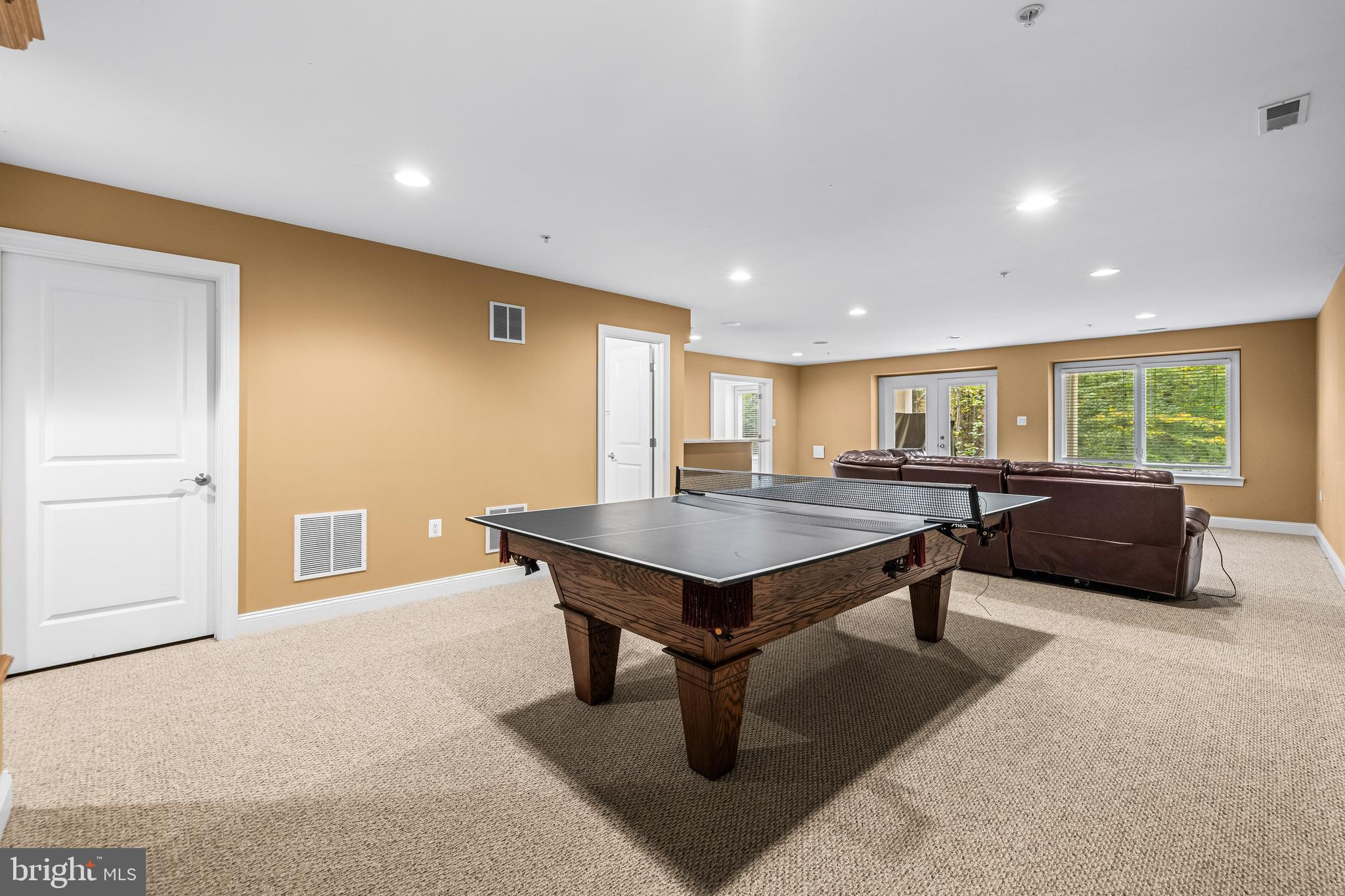 ROCKLAND RIDGE - Residential Lease