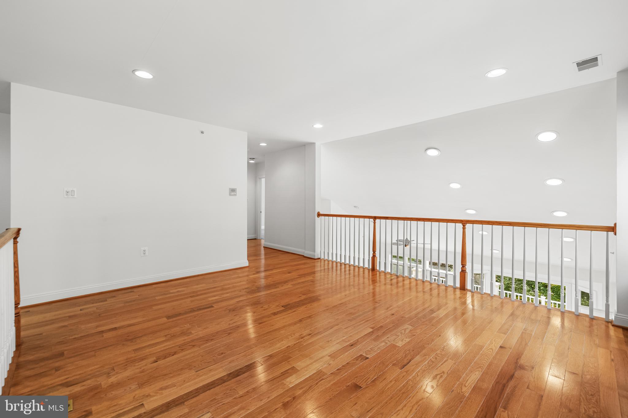 ROCKLAND RIDGE - Residential Lease