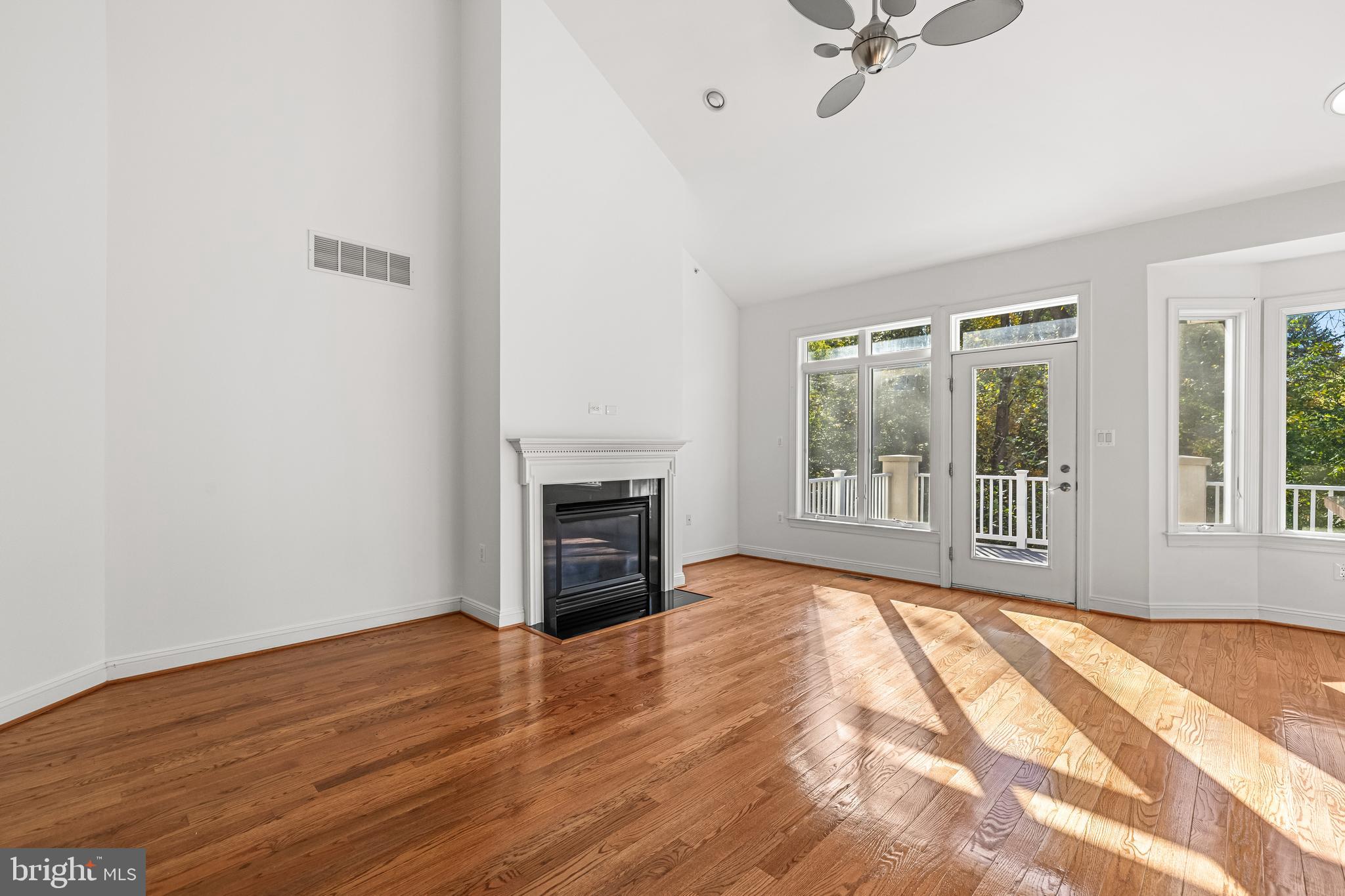 ROCKLAND RIDGE - Residential Lease