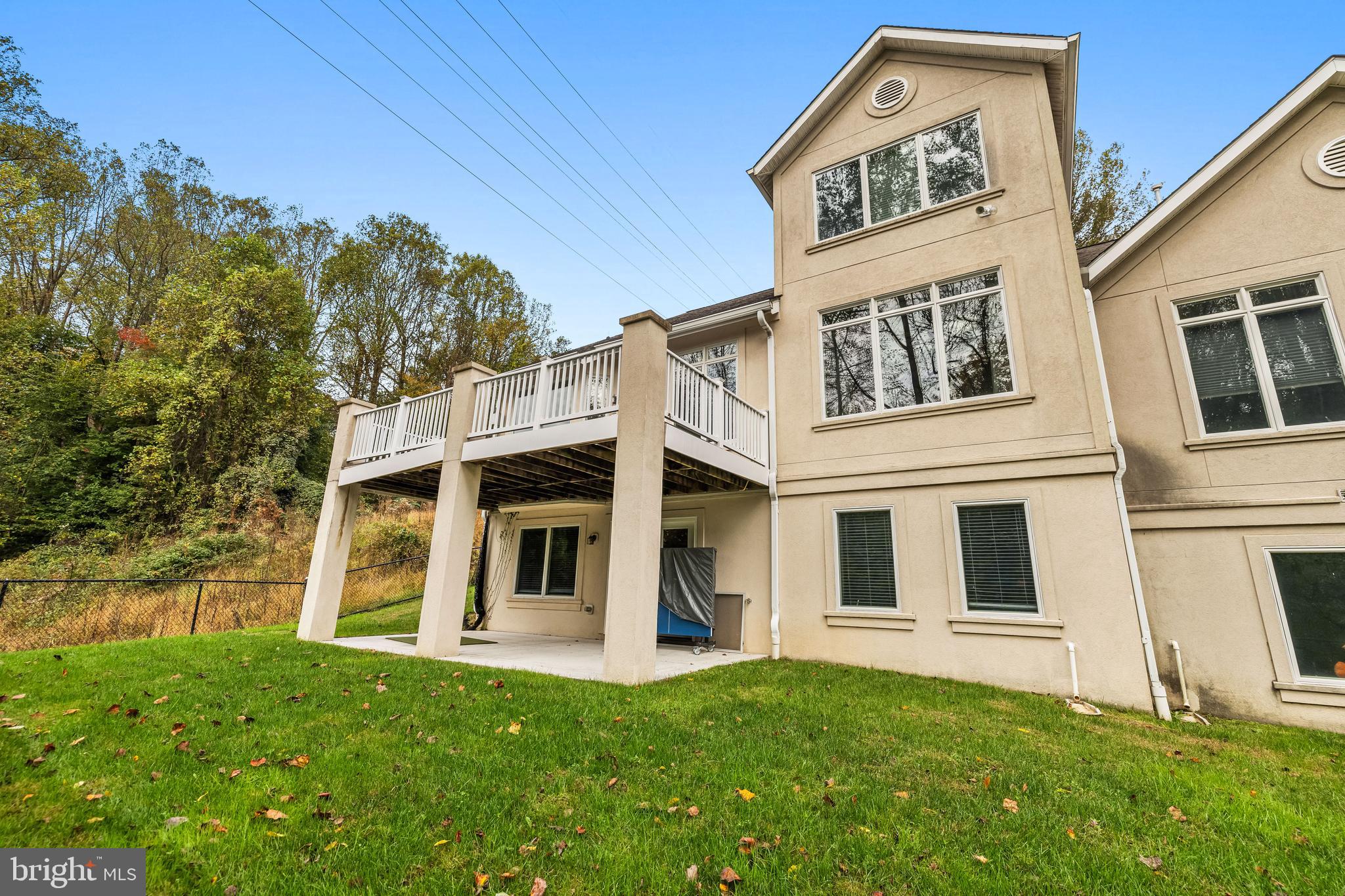 ROCKLAND RIDGE - Residential Lease