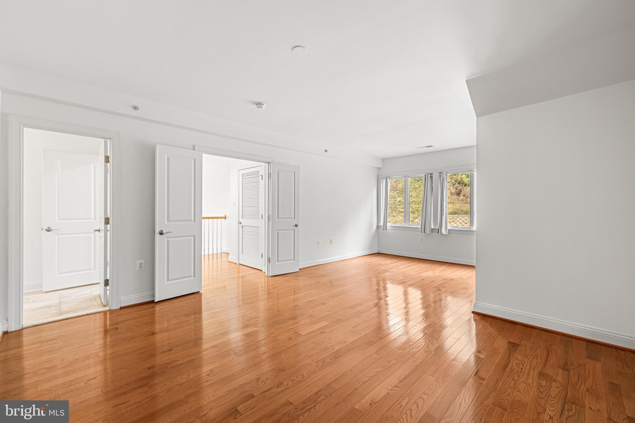 ROCKLAND RIDGE - Residential Lease