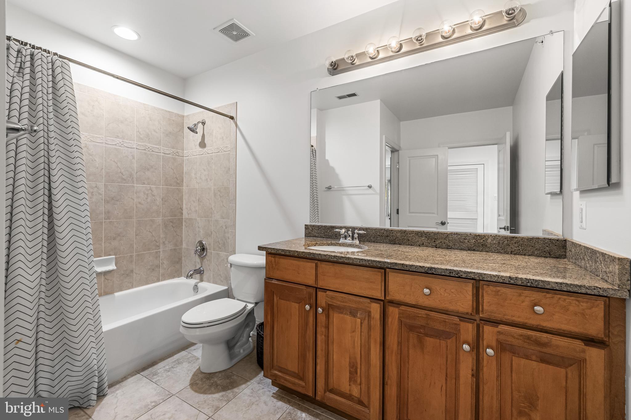 ROCKLAND RIDGE - Residential Lease