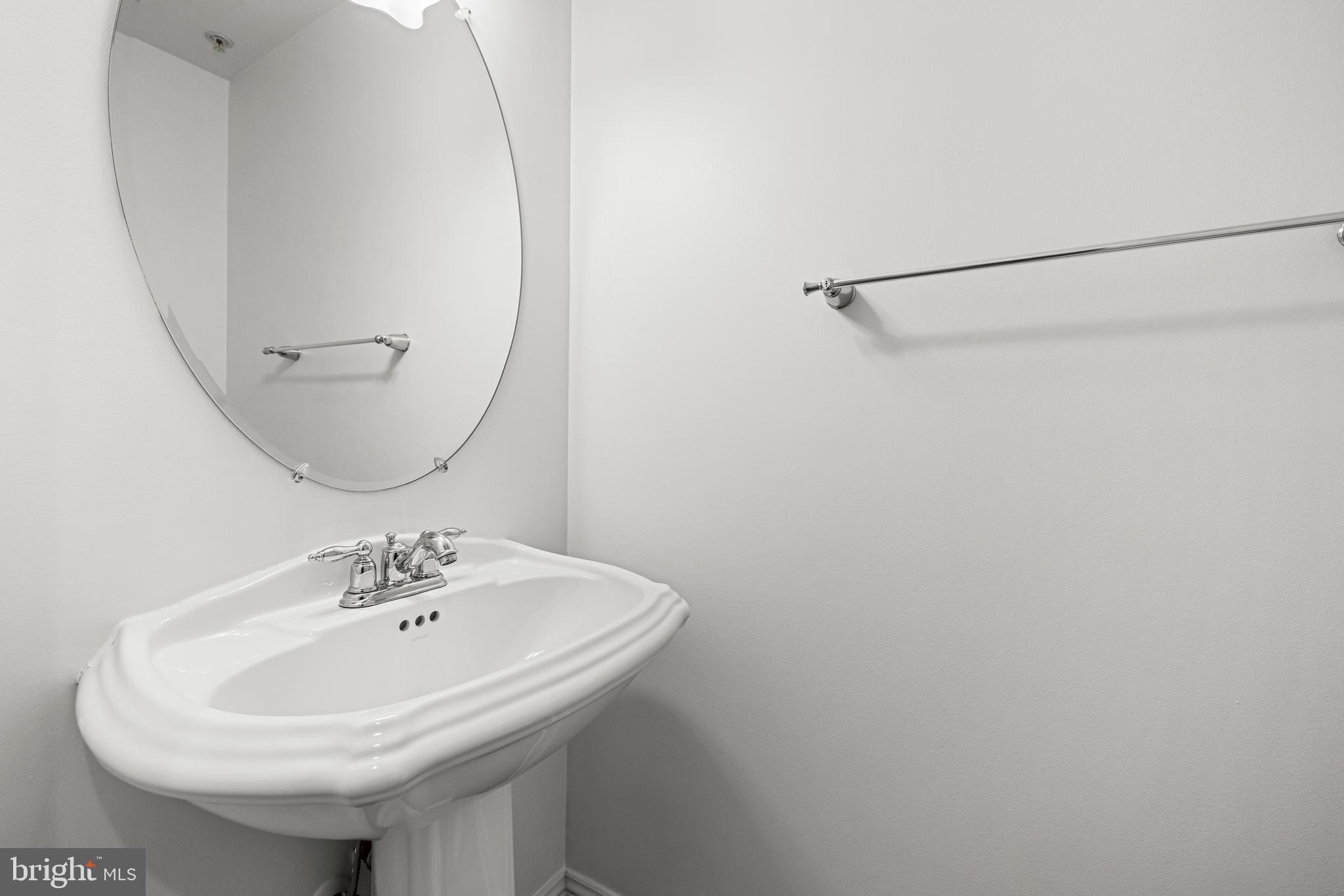 ROCKLAND RIDGE - Residential Lease