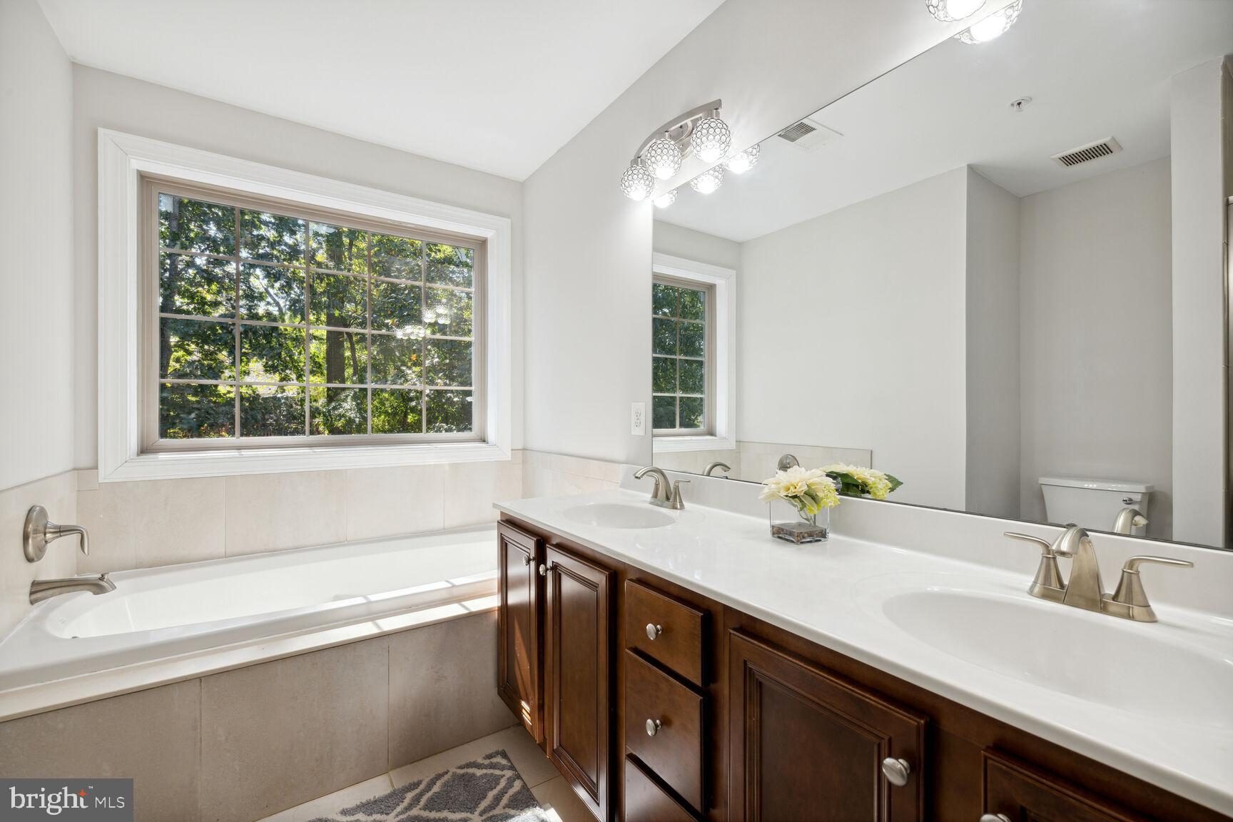 PINEHURST - Residential