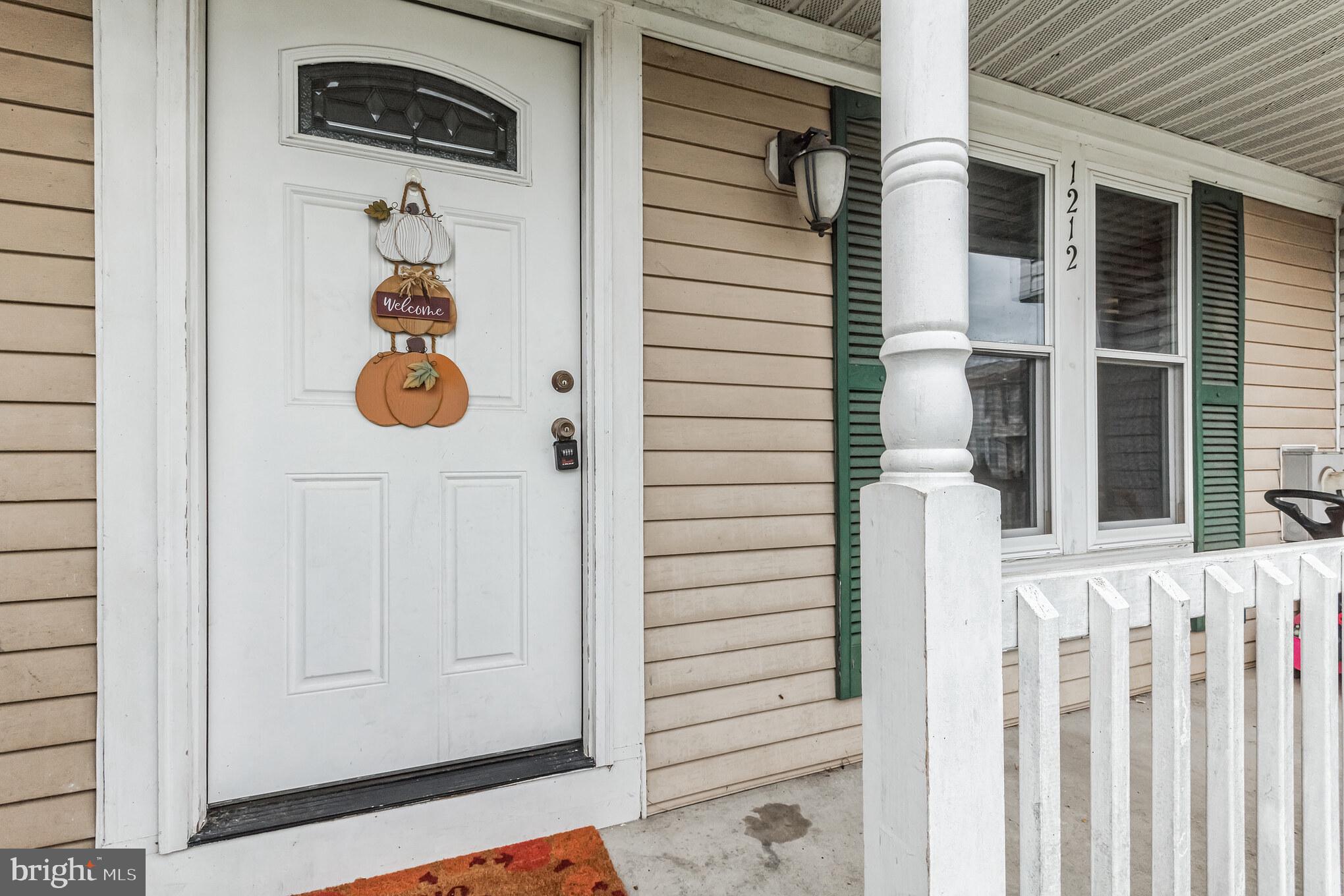 WOODBRIDGE CENTER - Residential