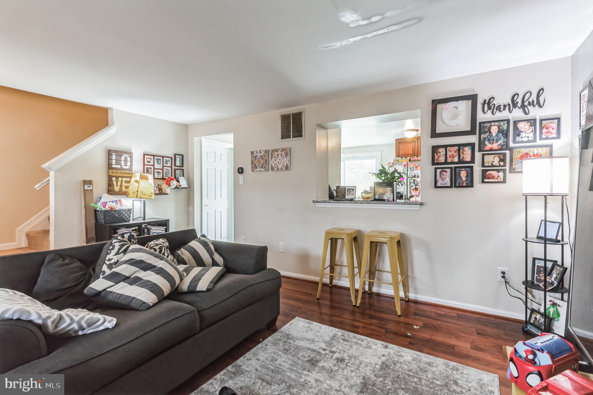 WOODBRIDGE CENTER - Residential