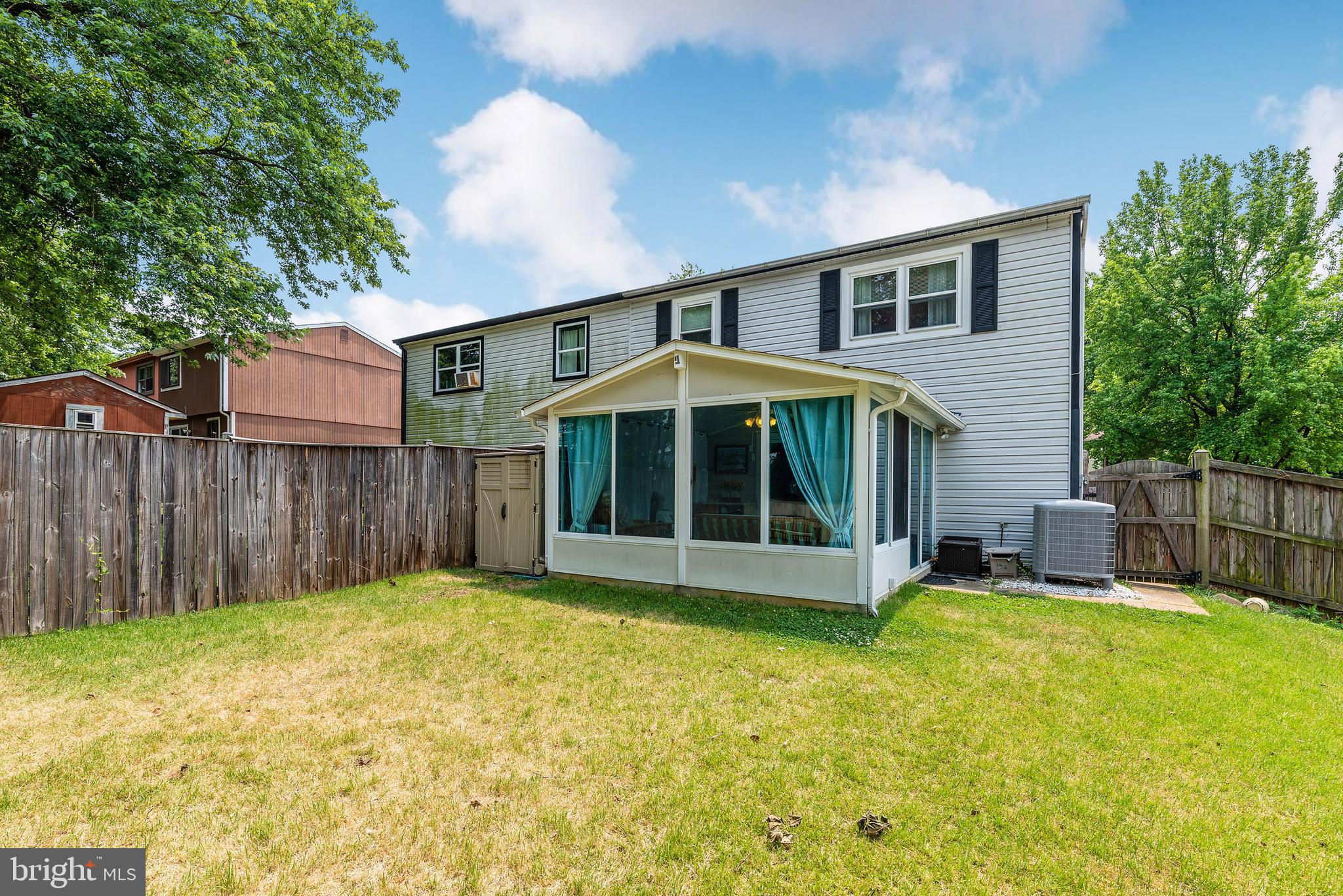 BRIGHTLEAF - Residential