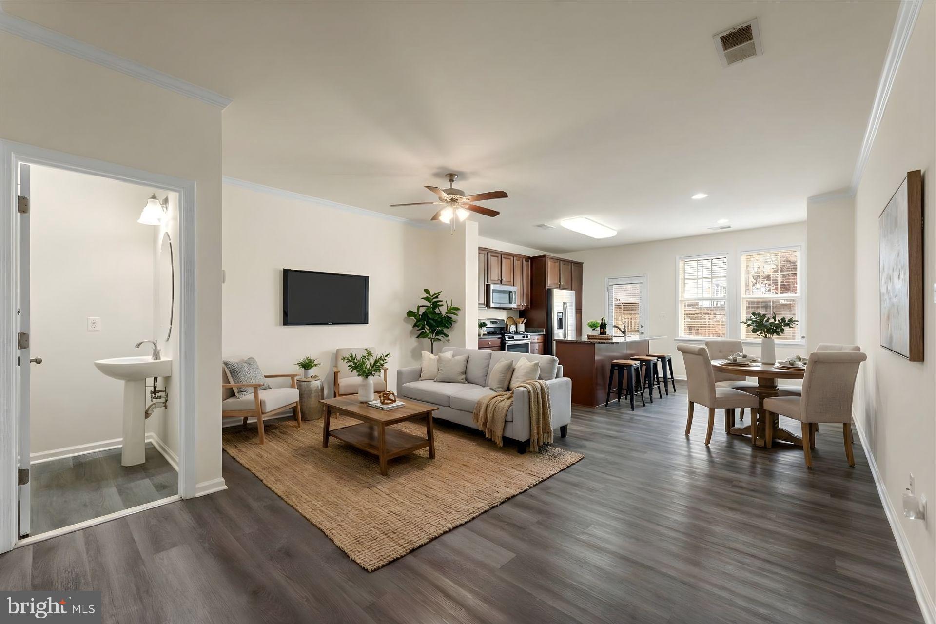 STONE RIDGE LANDBAY 5R - Residential Lease