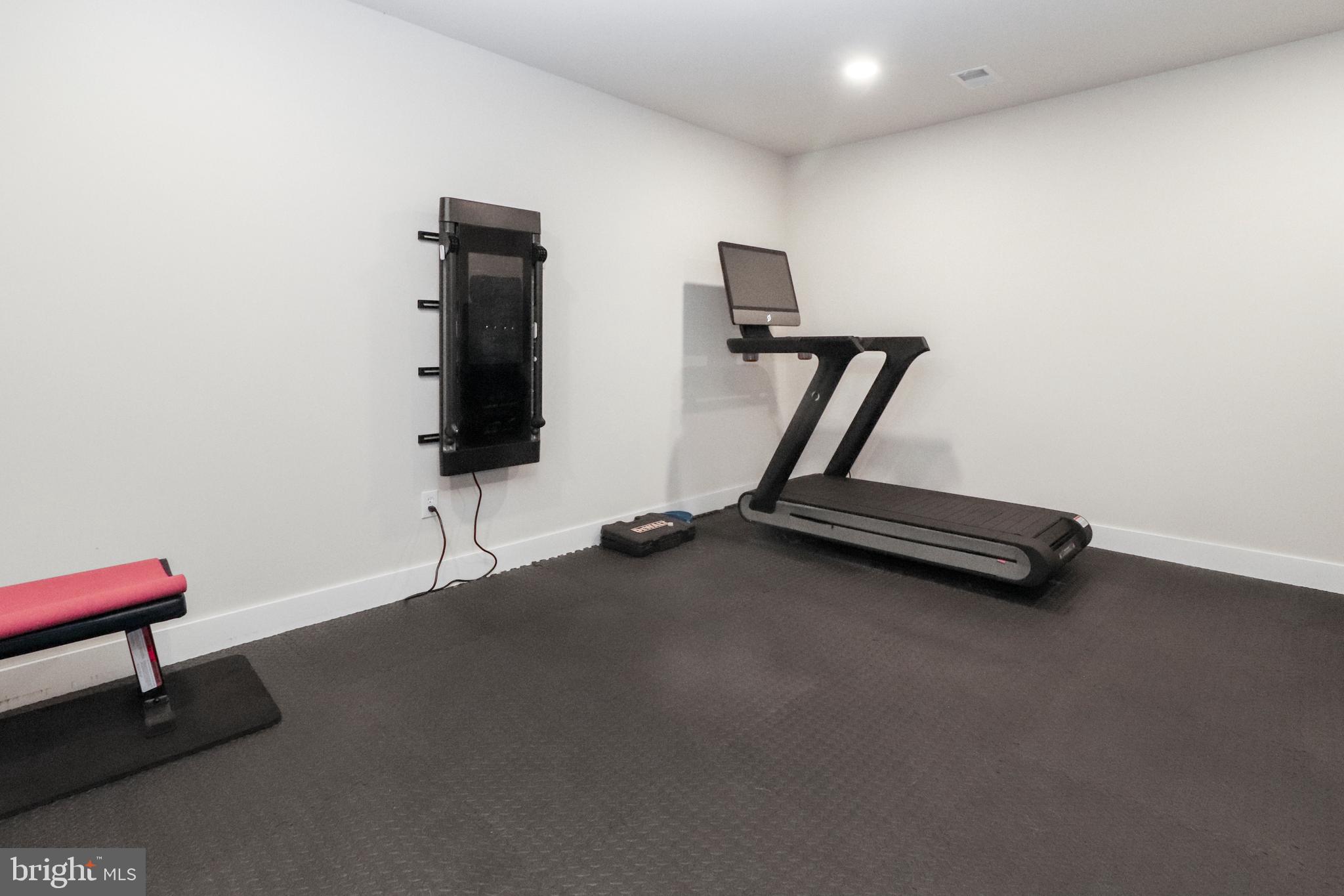 GRANT AT WILLOWSFORD - Residential