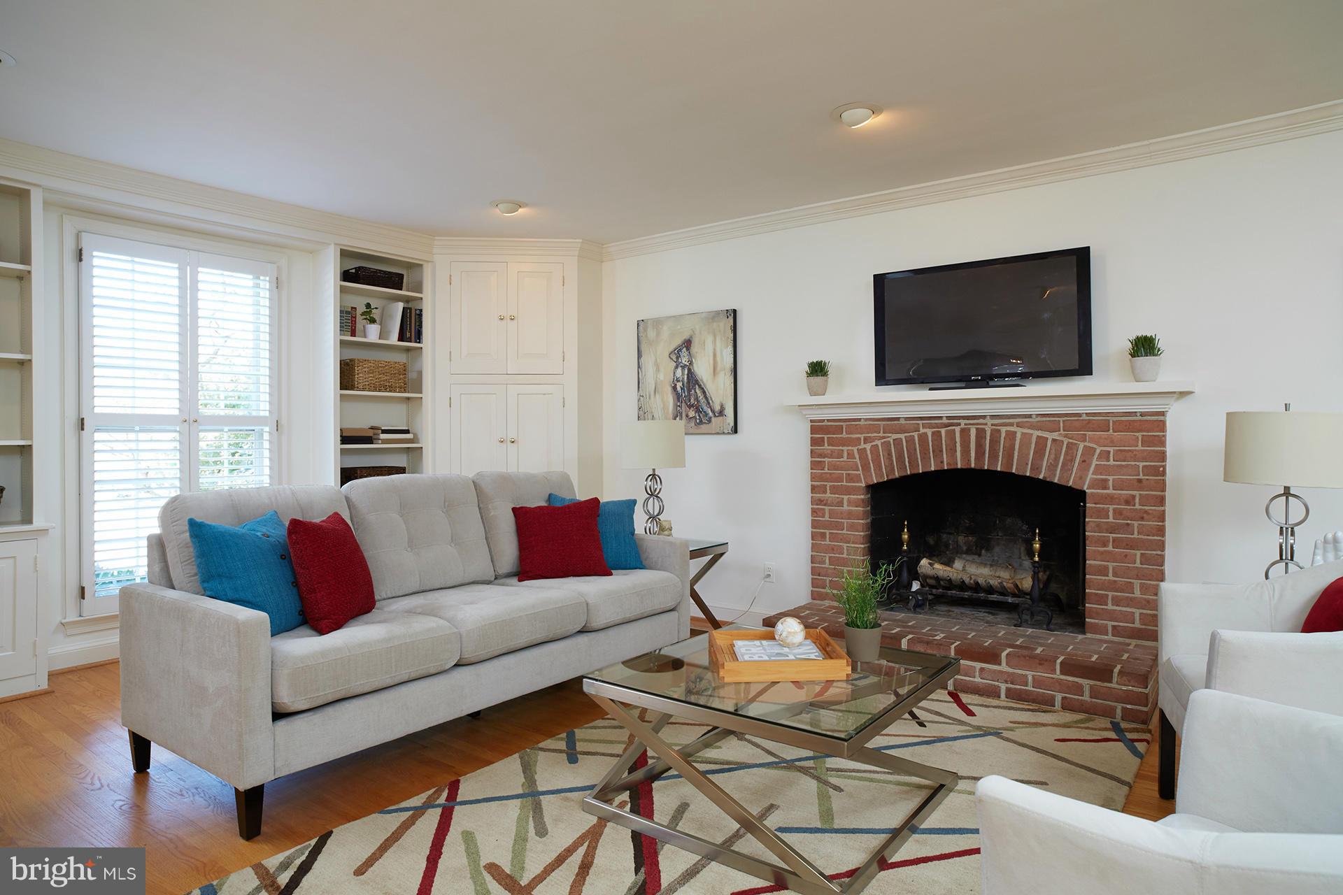 FERNSHIRE FARMS - Residential