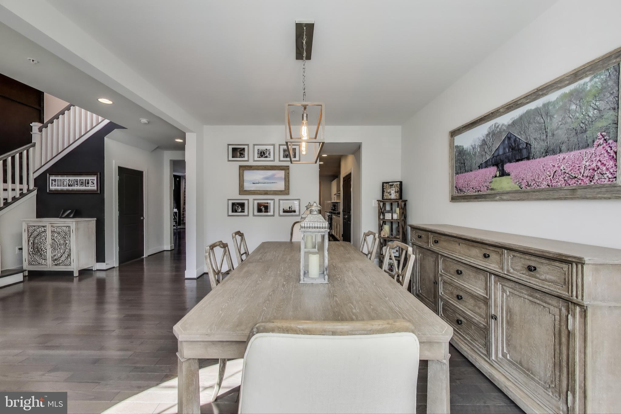 TWO RIVERS - Residential