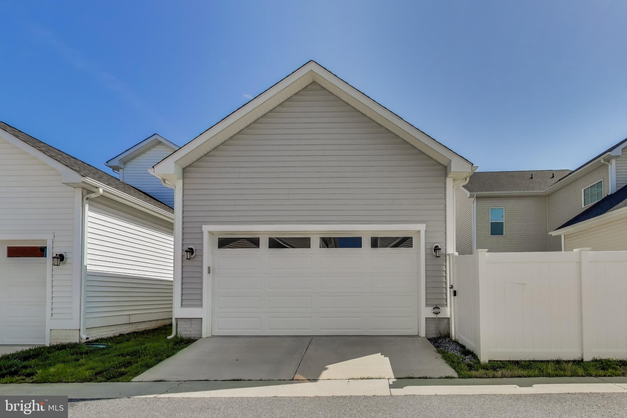 TWO RIVERS - Residential