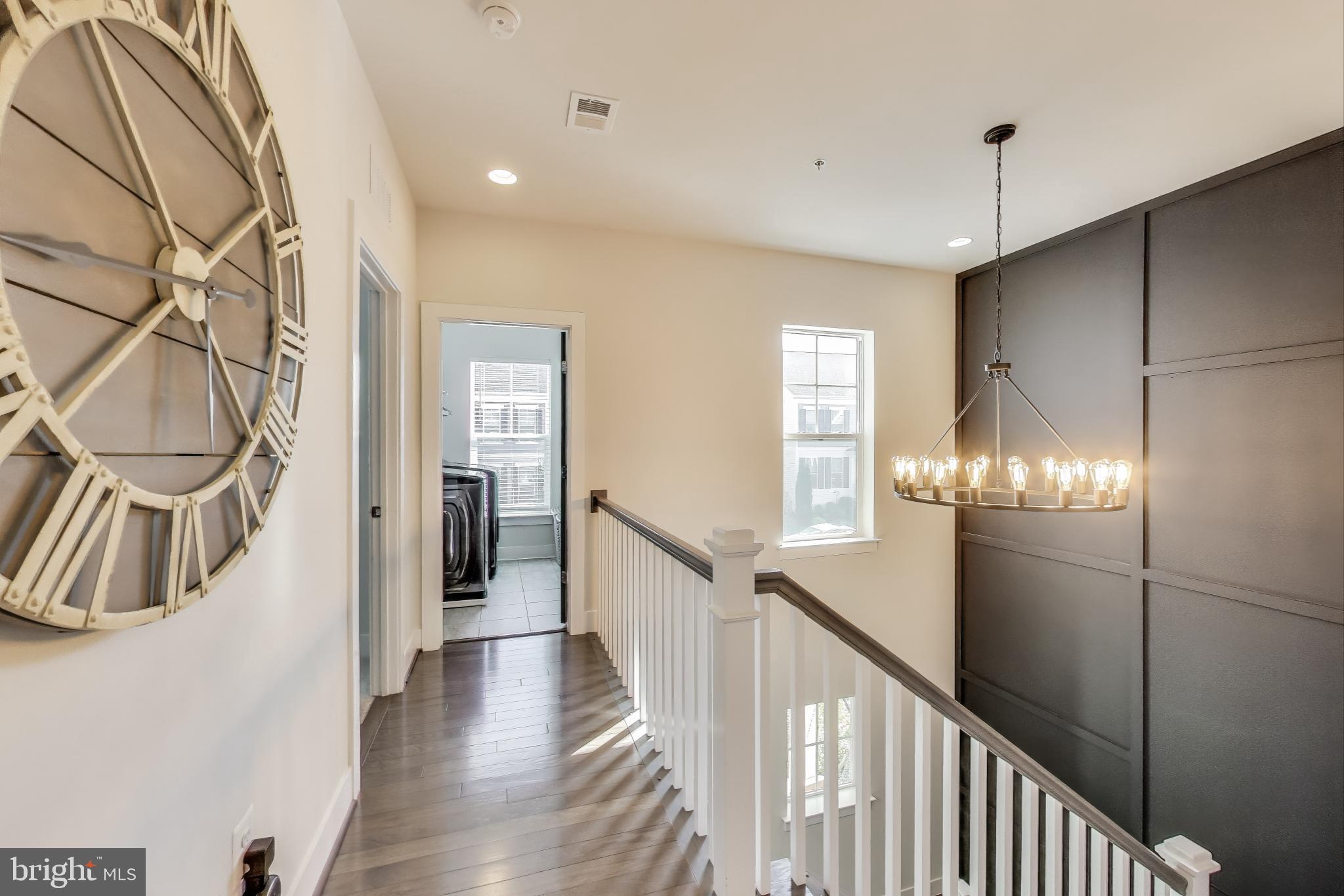 TWO RIVERS - Residential