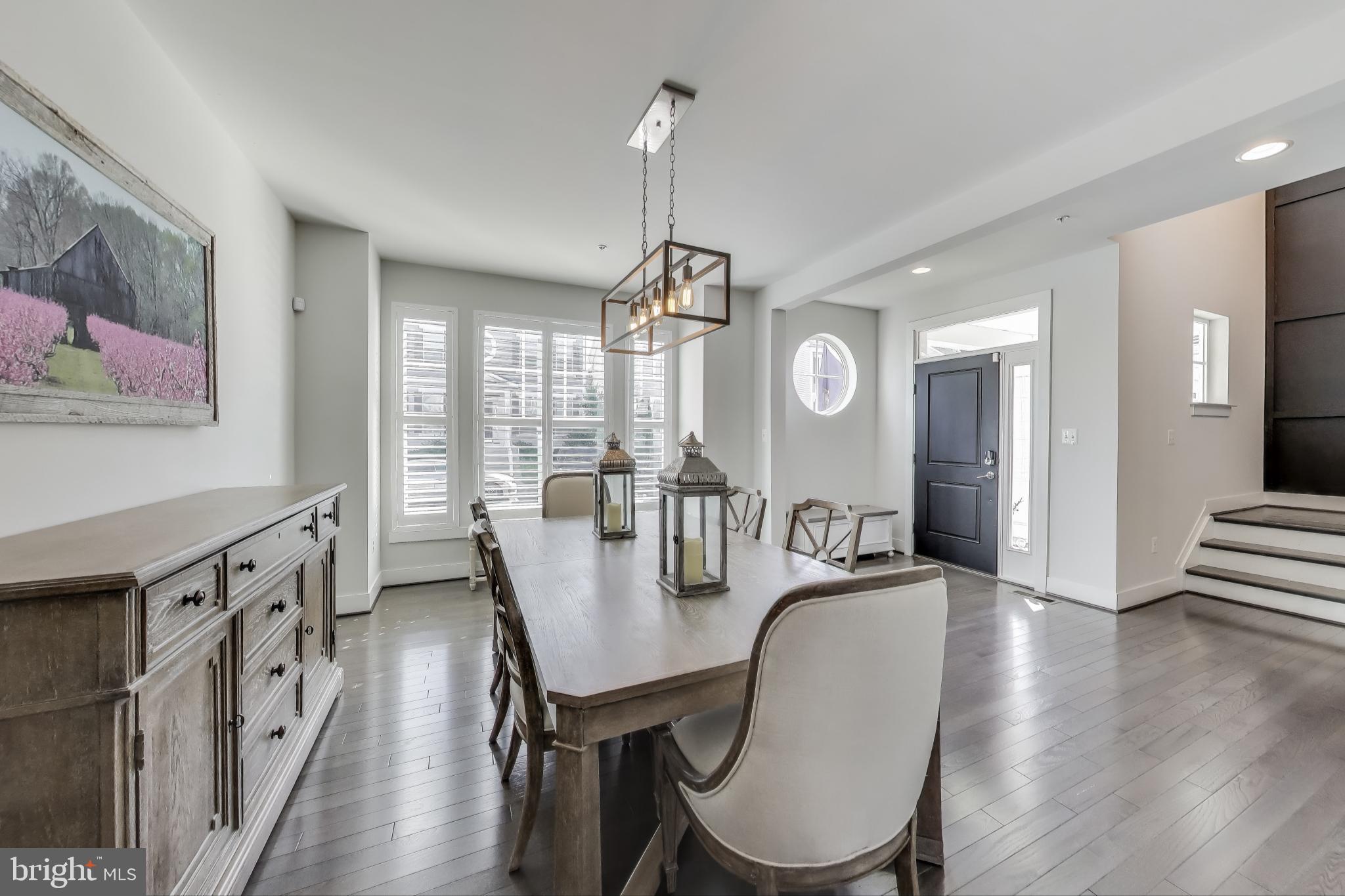 TWO RIVERS - Residential