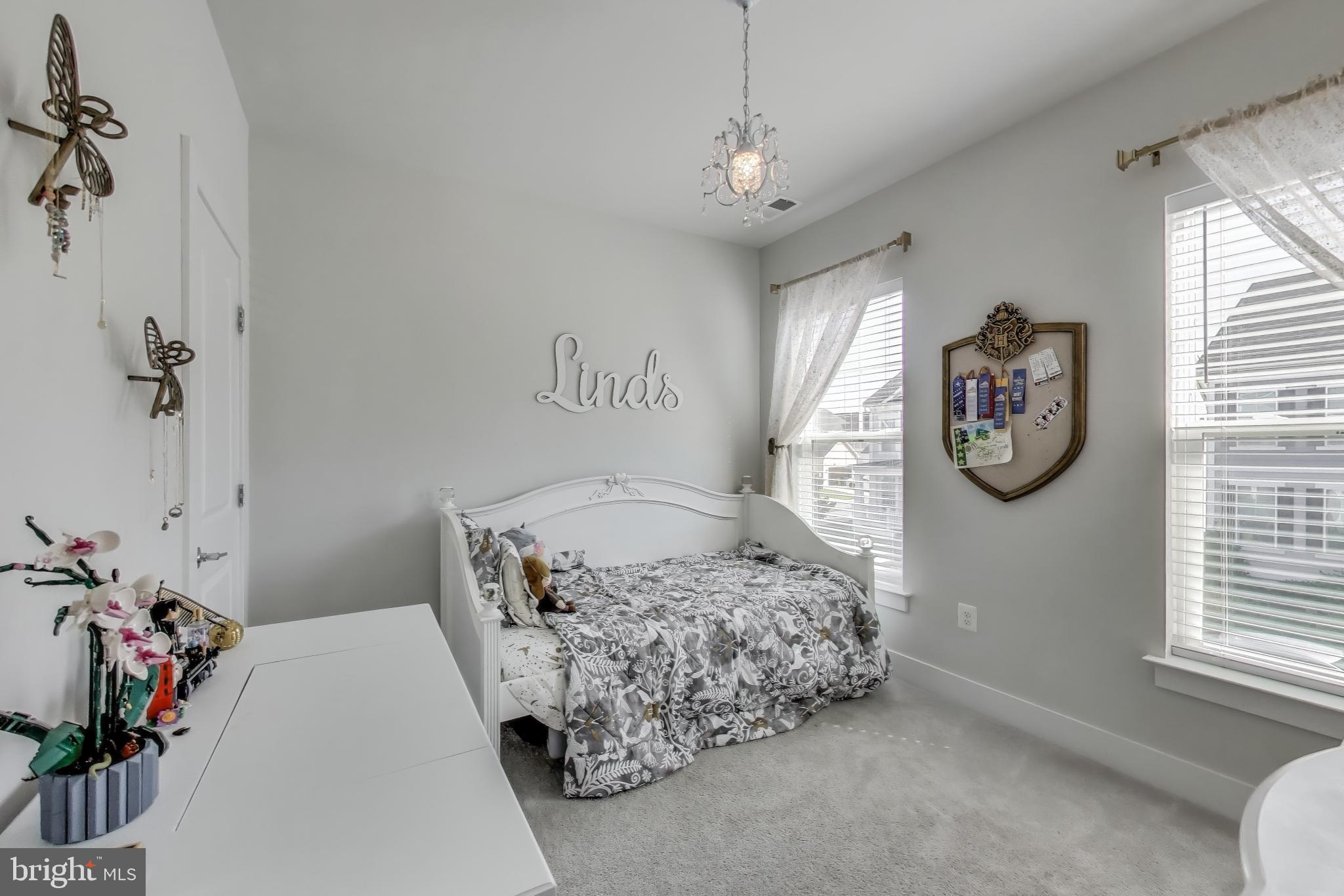 TWO RIVERS - Residential