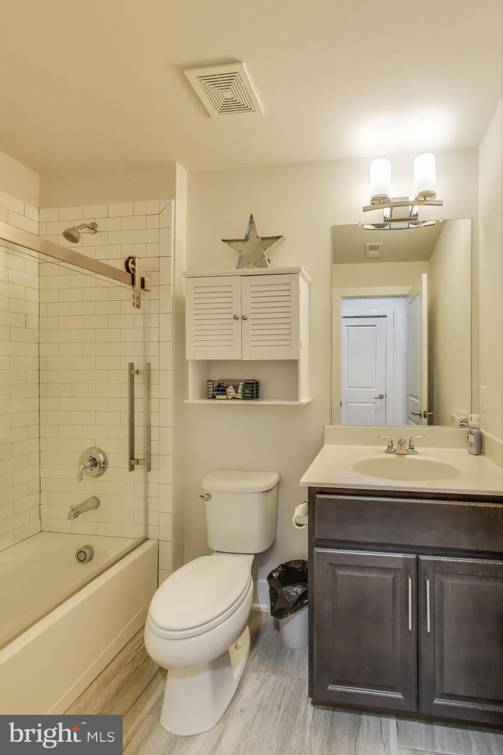 TWO RIVERS - Residential