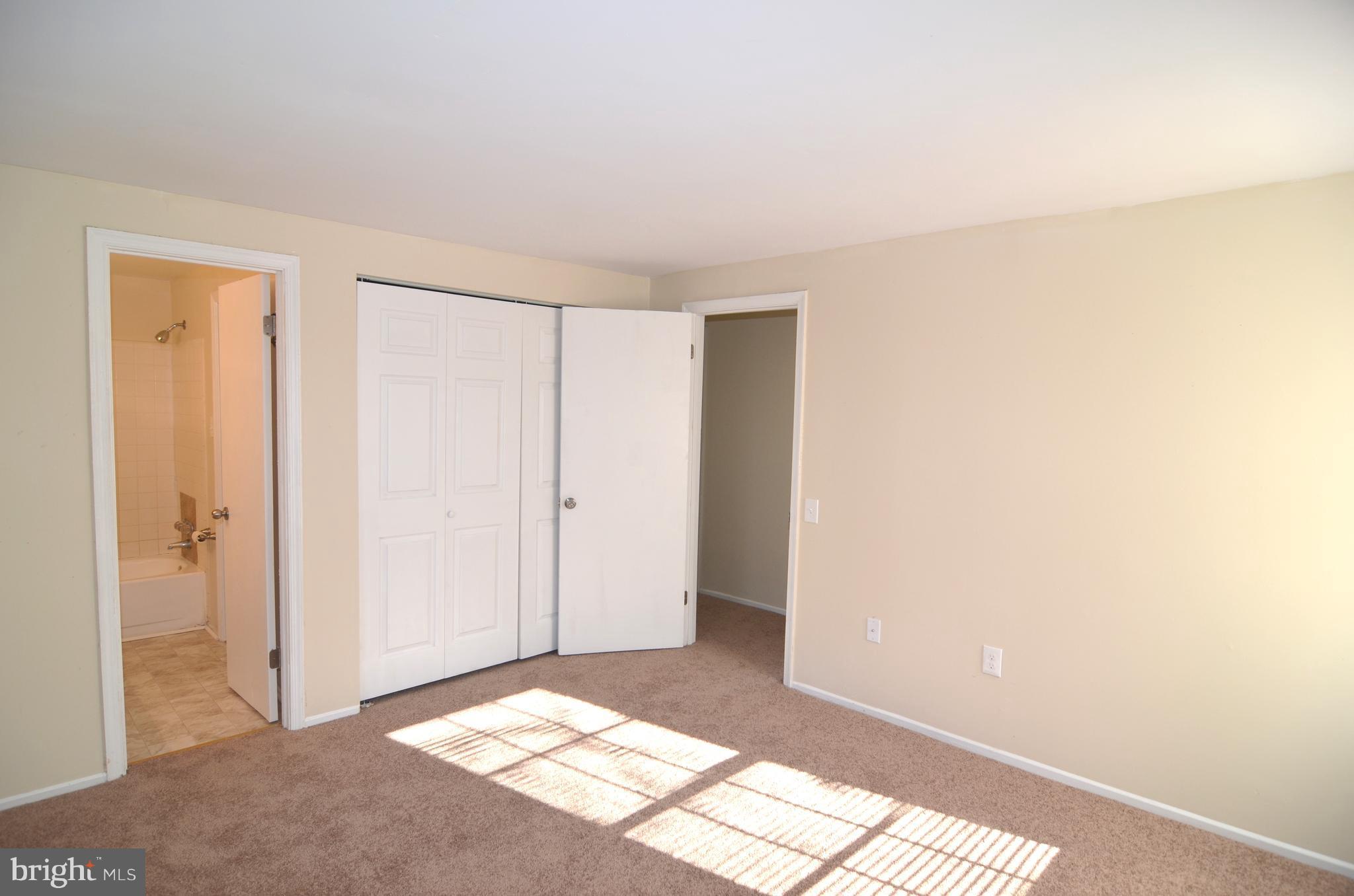 ST CHARLES SUB - HUNTINGTON - Residential Lease