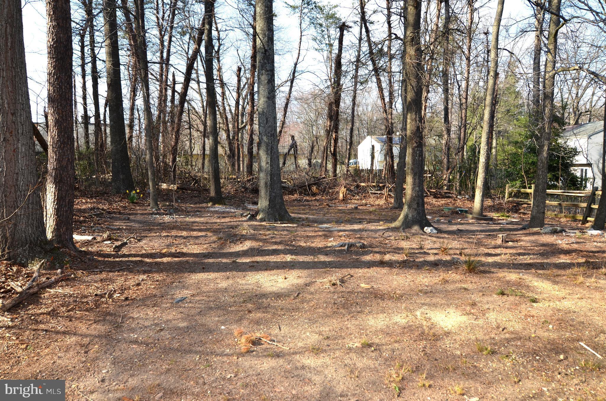 ST CHARLES SUB - HUNTINGTON - Residential Lease