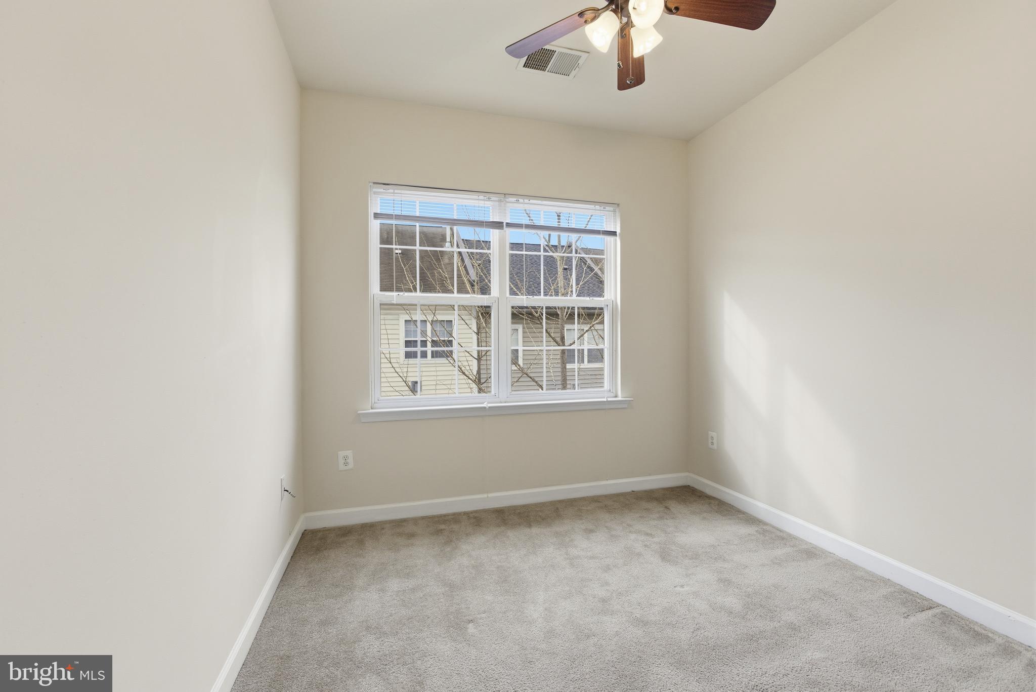 SUITLAND - Residential Lease