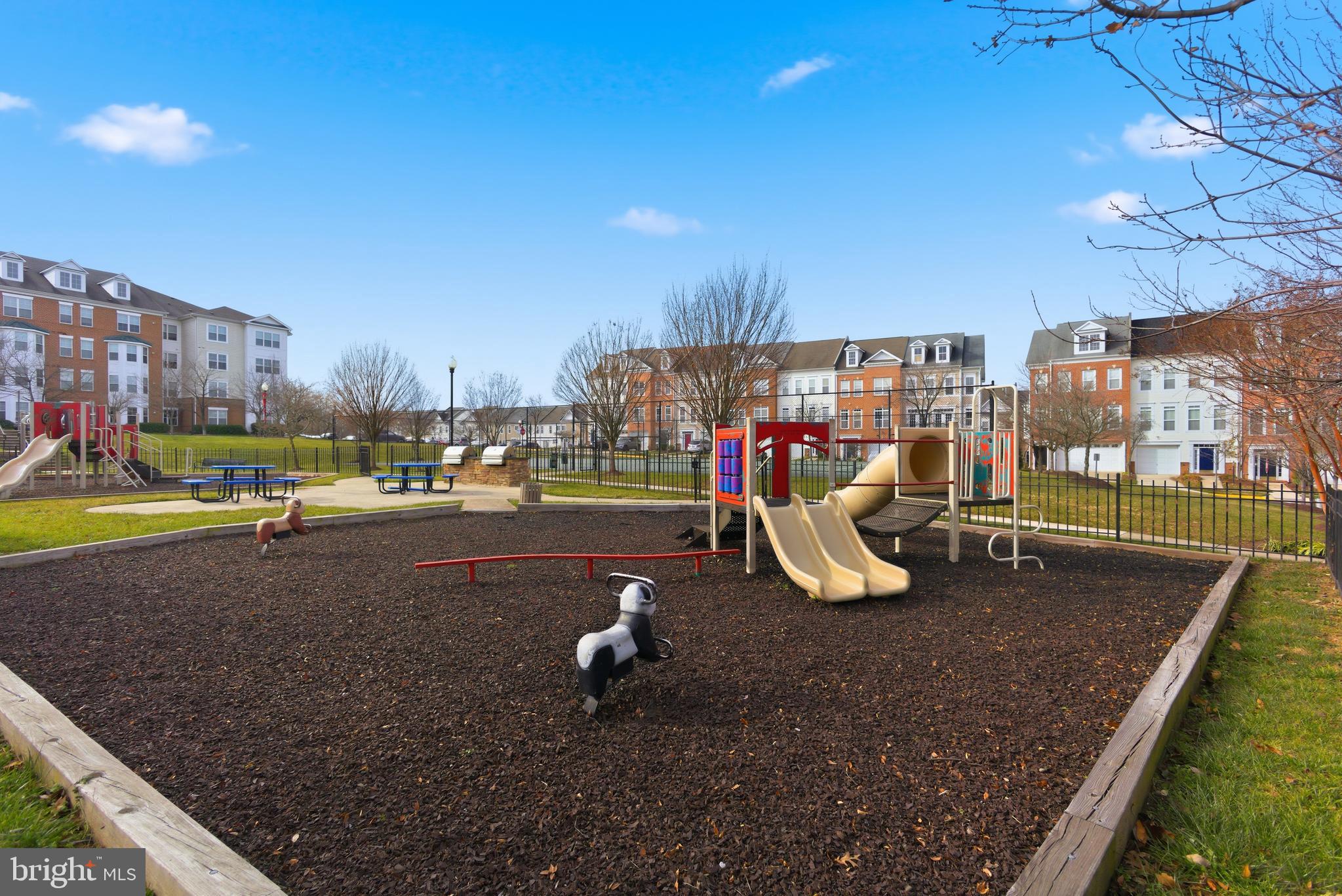 SUITLAND - Residential Lease