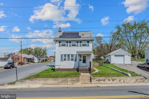 Homes For Sale - 509 E Moler Avenue<br/> MARTINSBURG, WV 25404