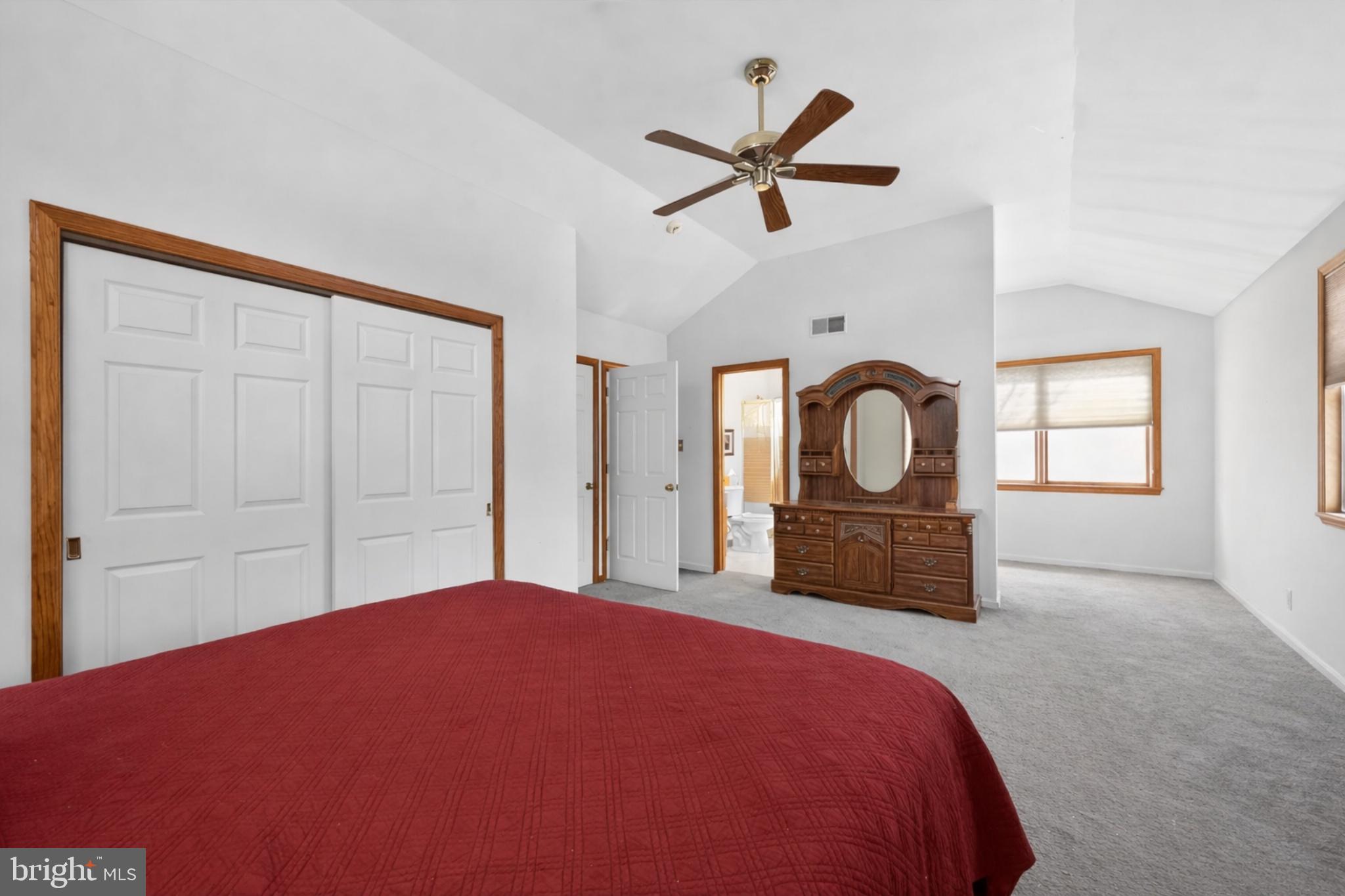 FIVE POINTS - Residential