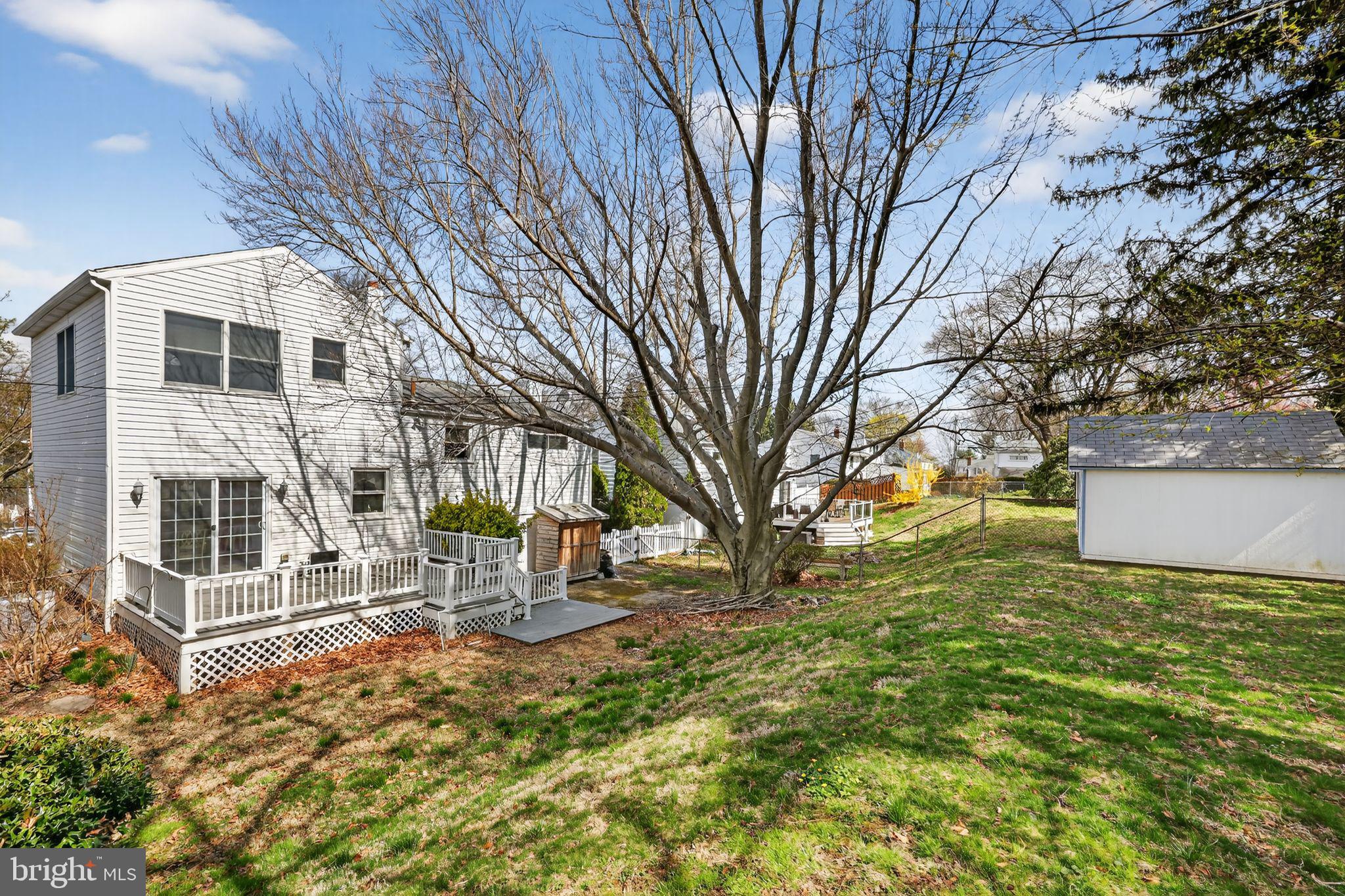 FIVE POINTS - Residential