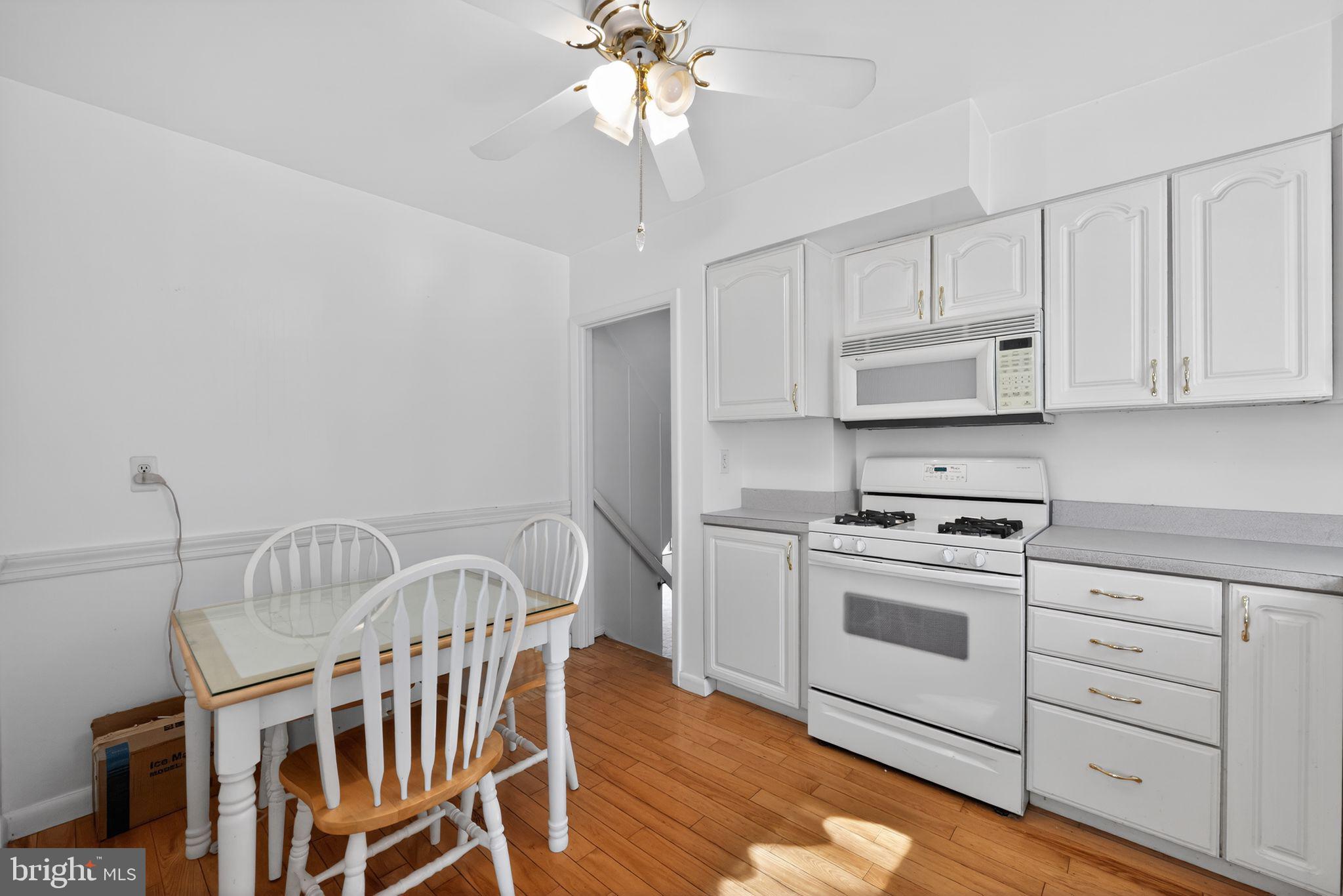 FIVE POINTS - Residential