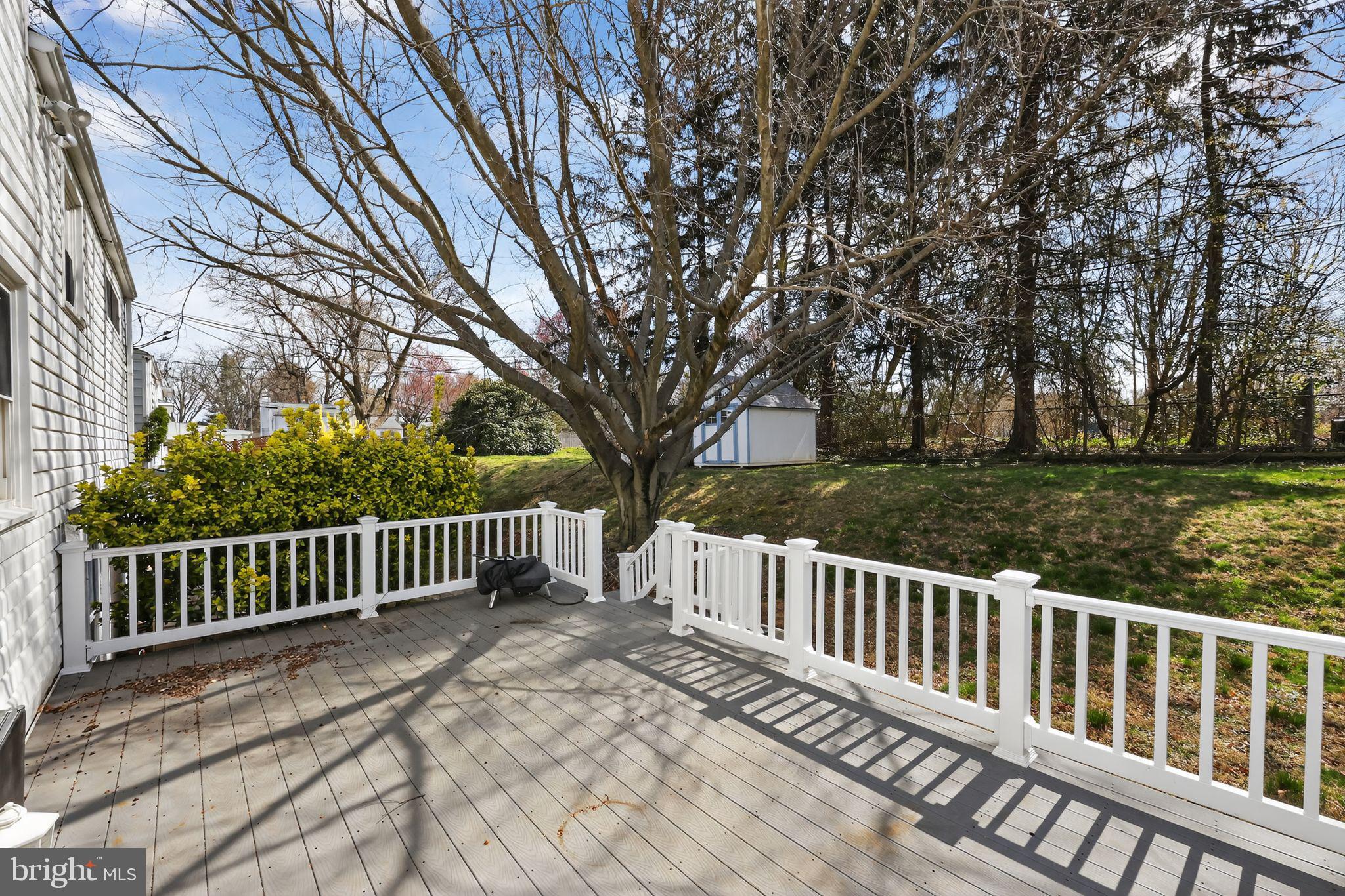 FIVE POINTS - Residential