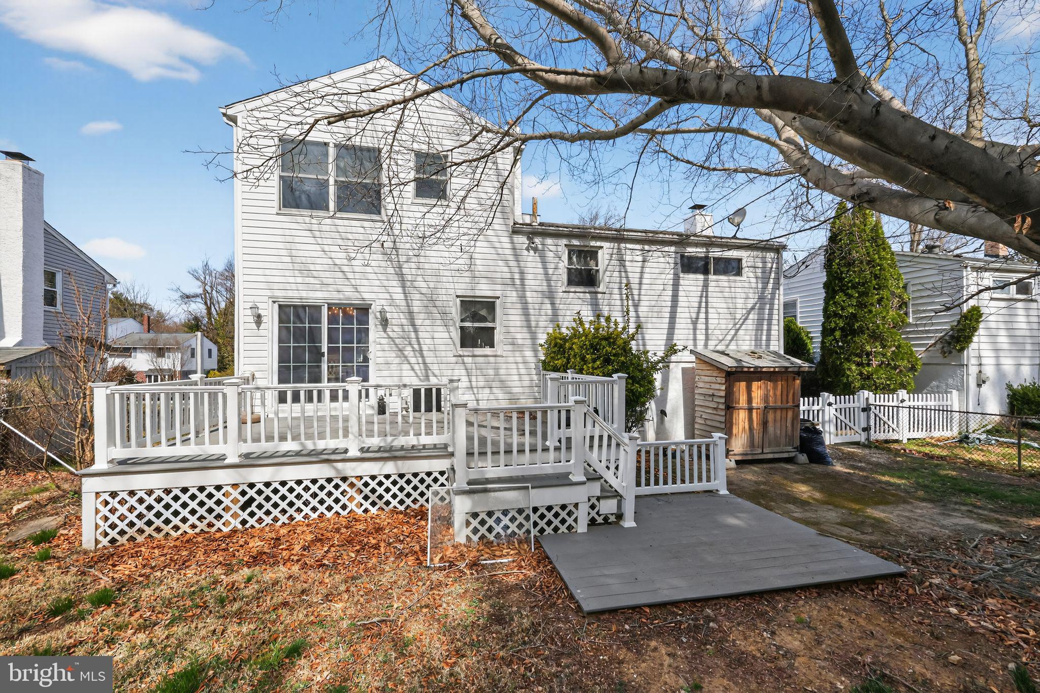 FIVE POINTS - Residential