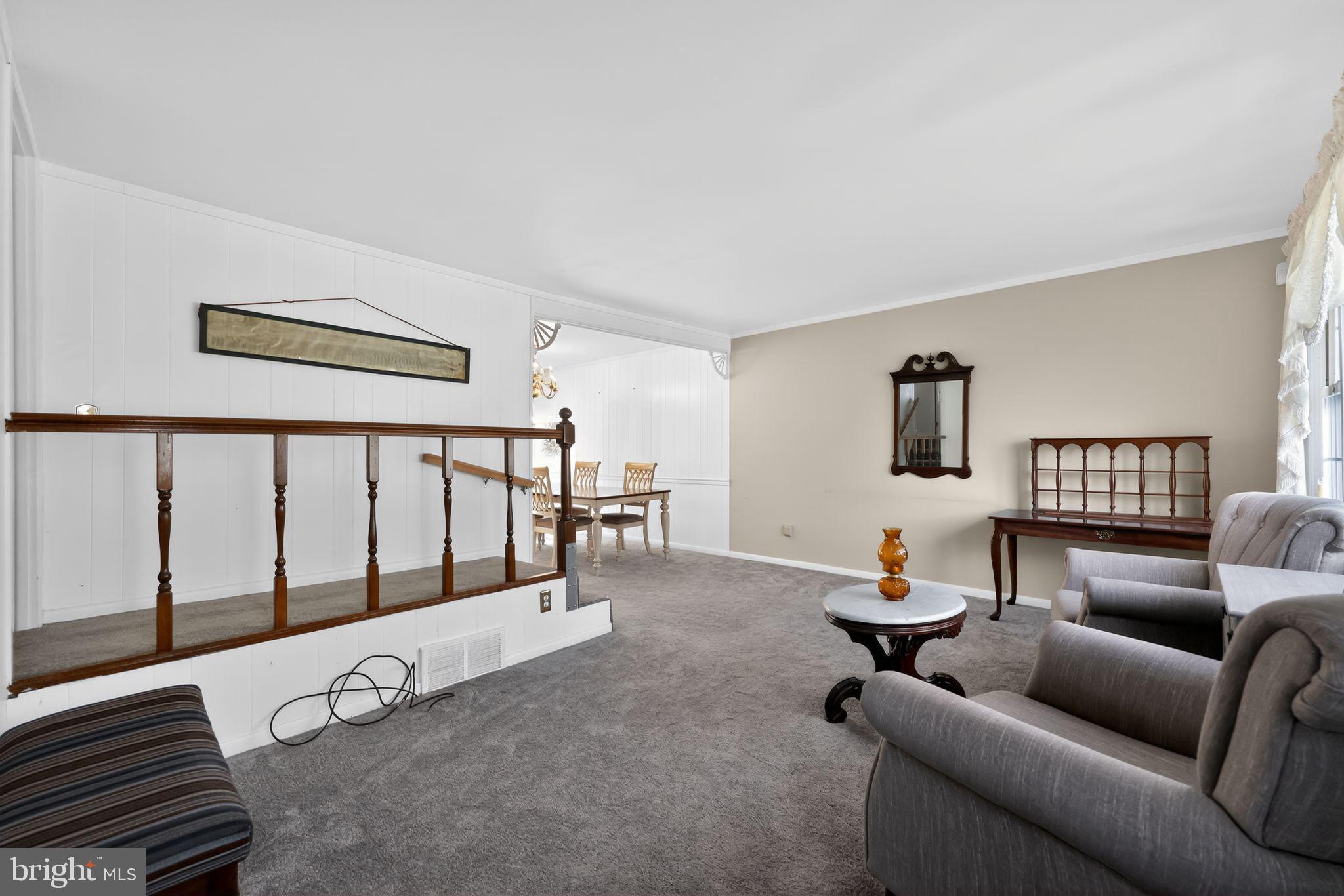 FIVE POINTS - Residential