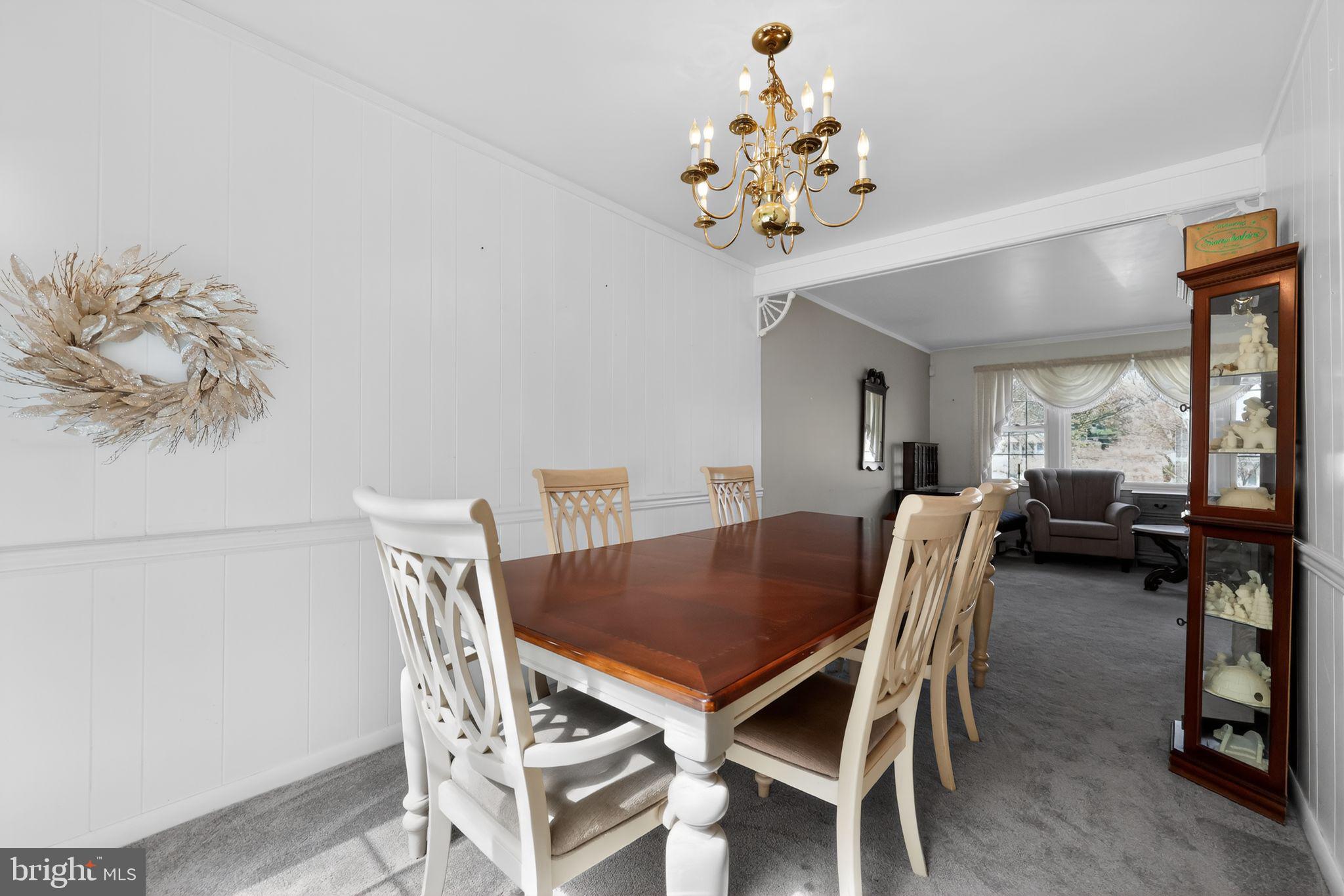 FIVE POINTS - Residential