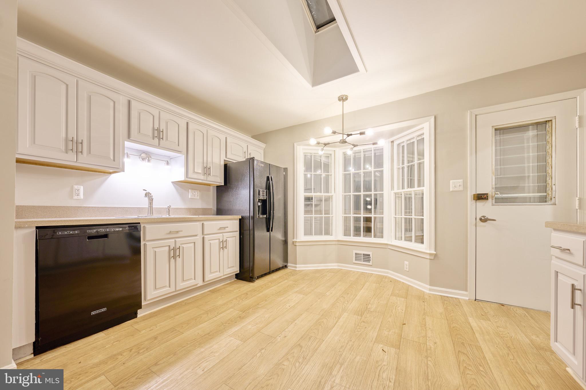 MANTUA HILLS - Residential Lease