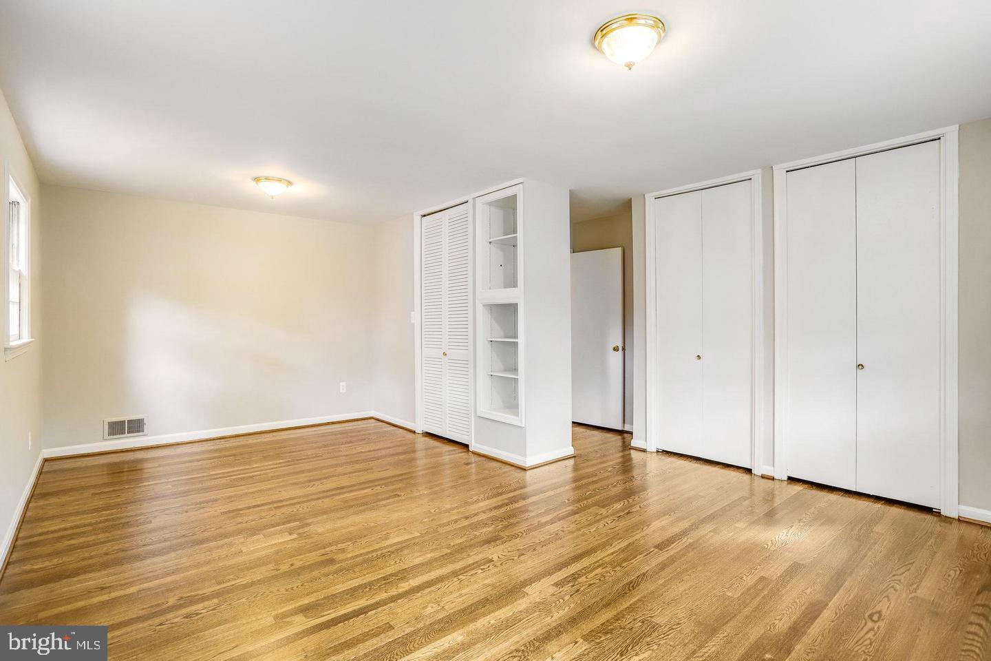 MANTUA HILLS - Residential Lease