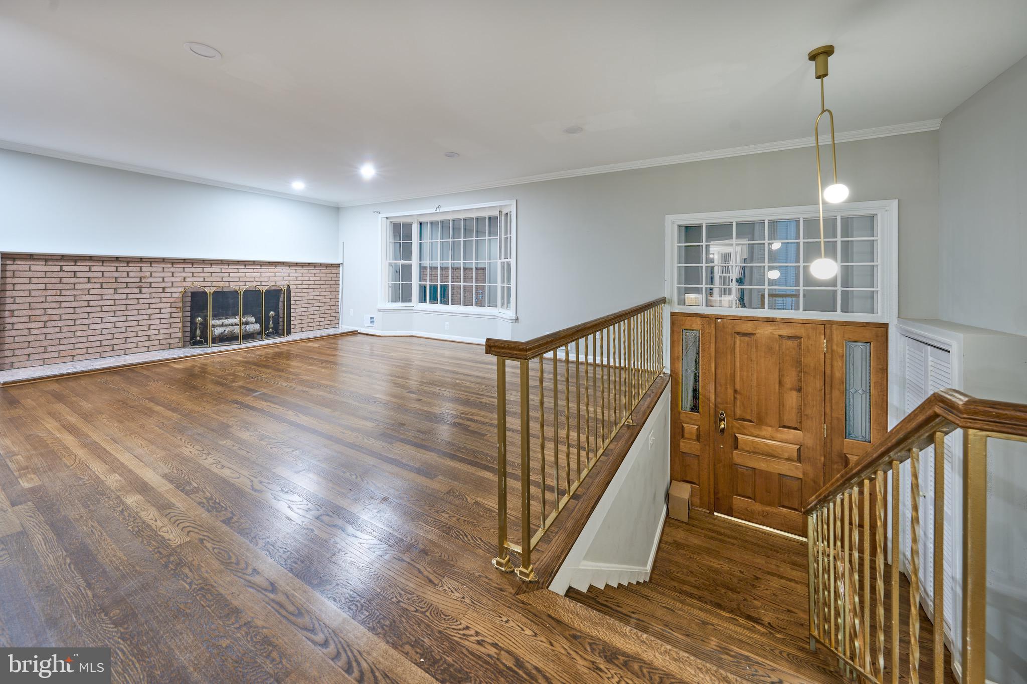 MANTUA HILLS - Residential Lease