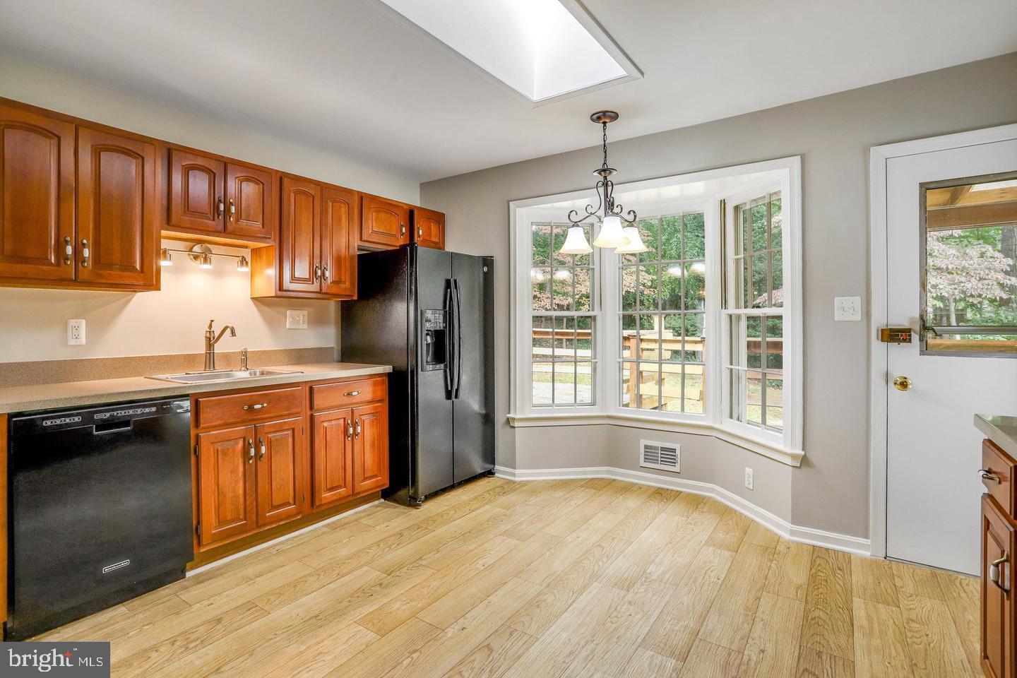 MANTUA HILLS - Residential Lease