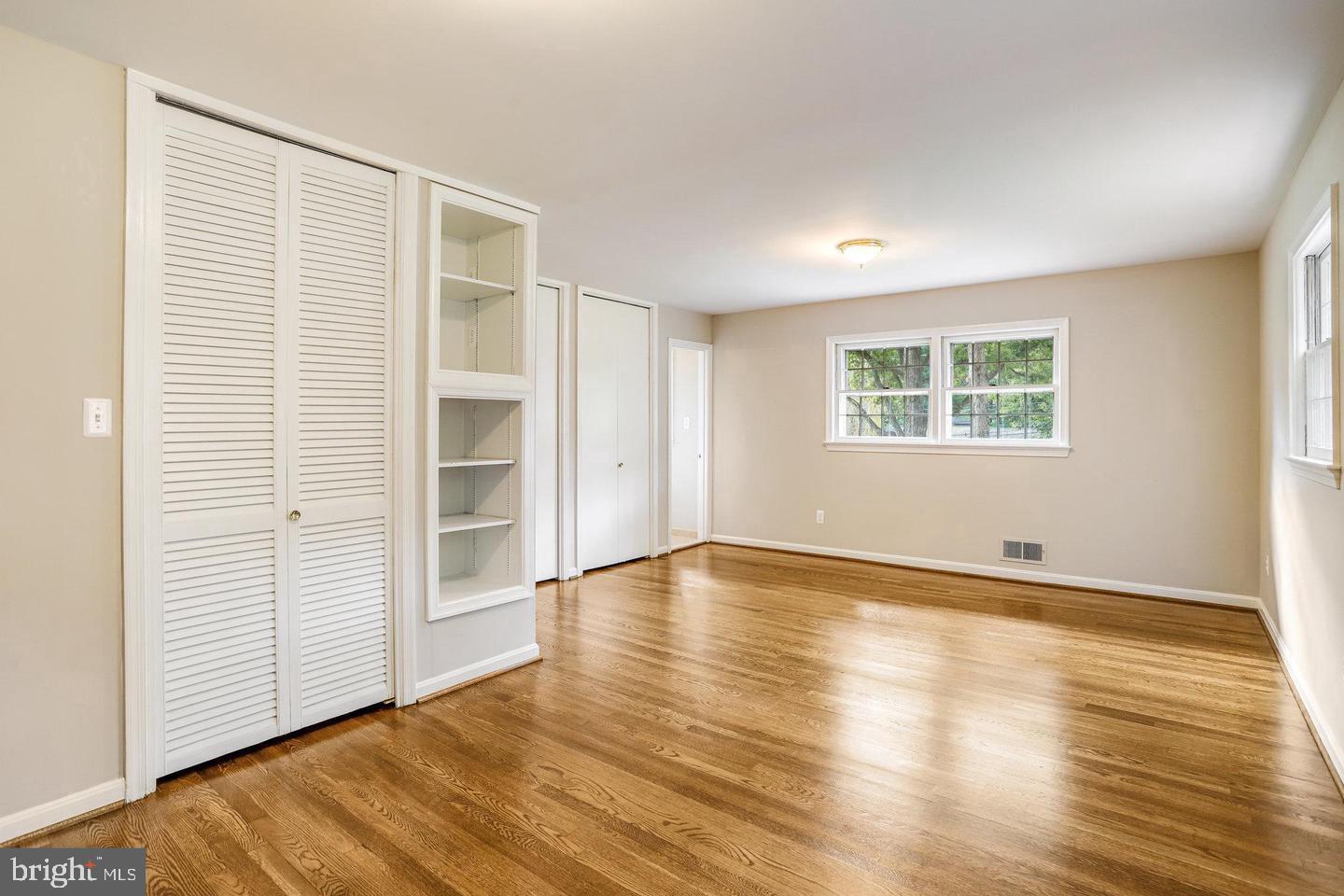 MANTUA HILLS - Residential Lease