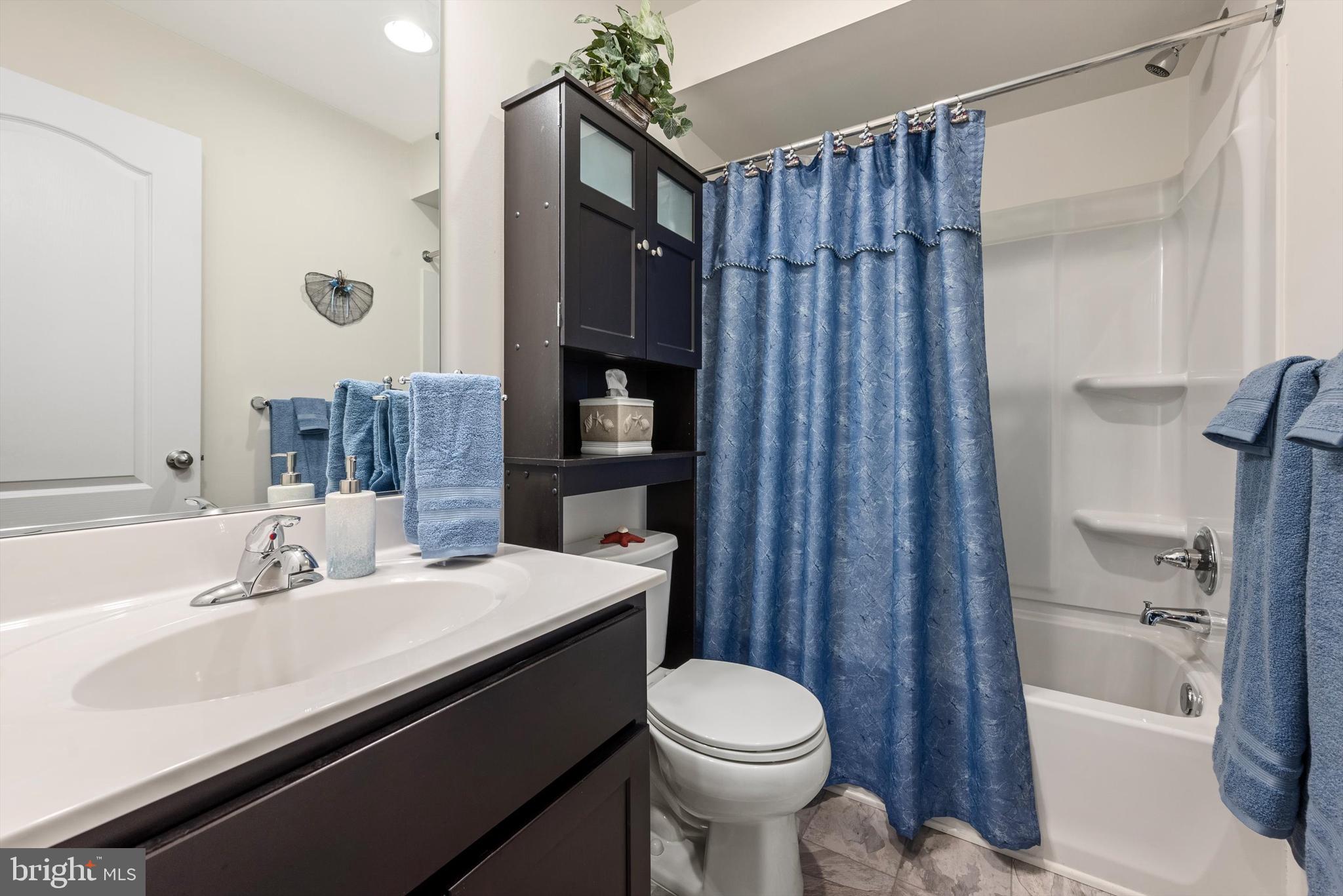 MORNING DOVE ESTATES - Residential