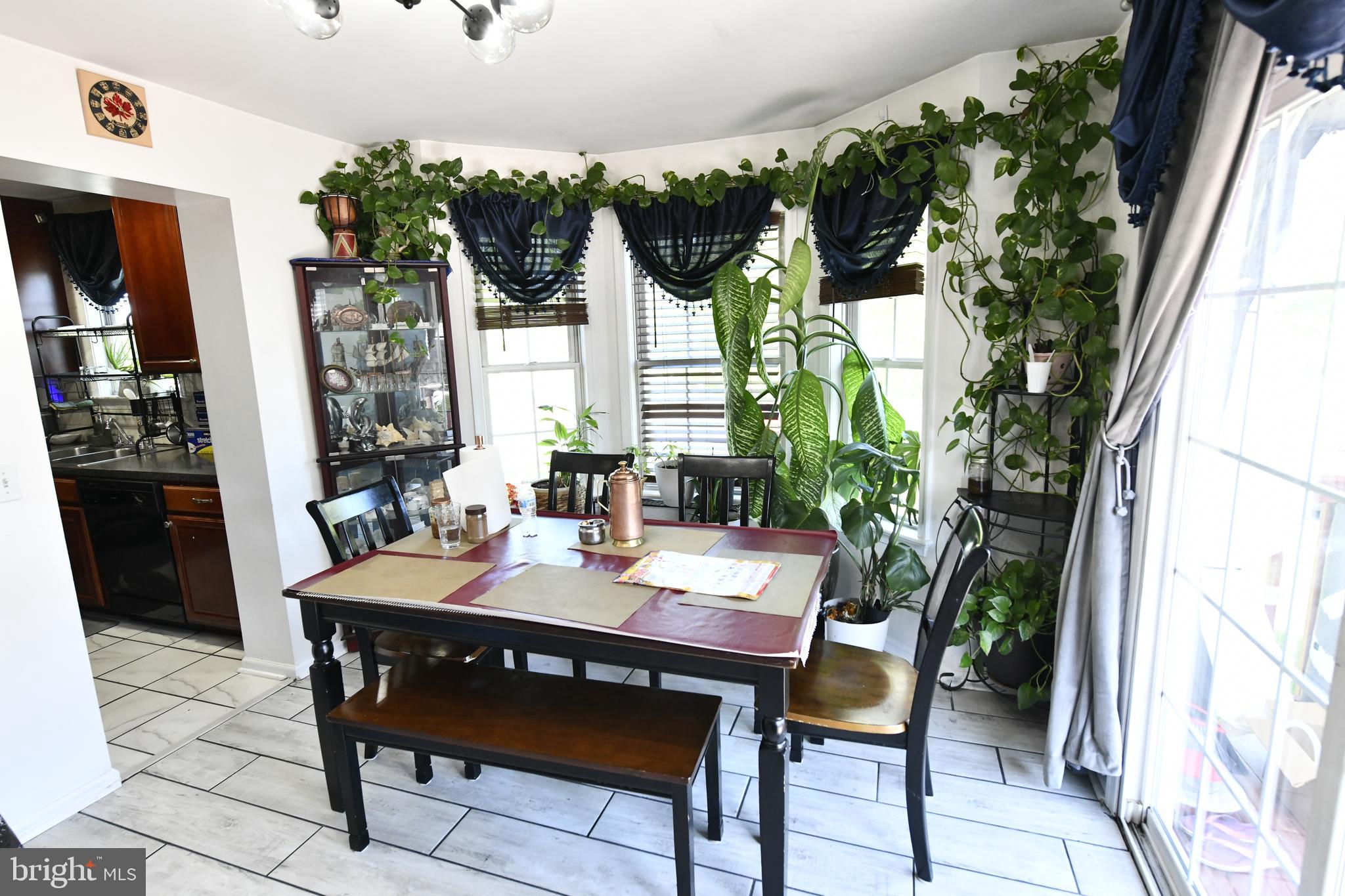 STERLING PLACE - Residential