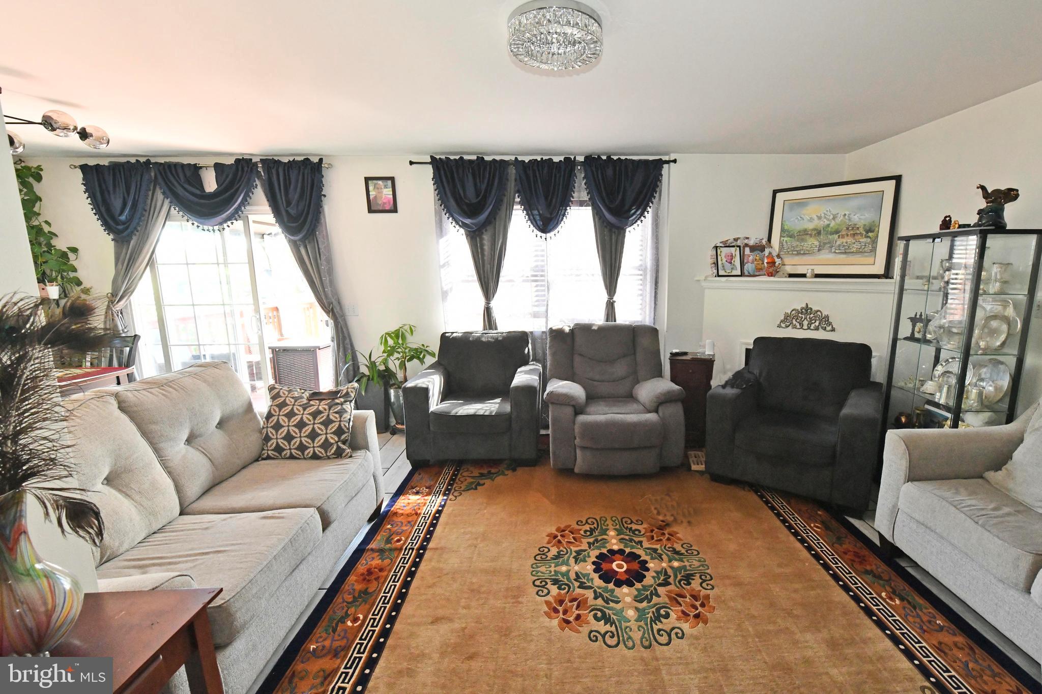 STERLING PLACE - Residential