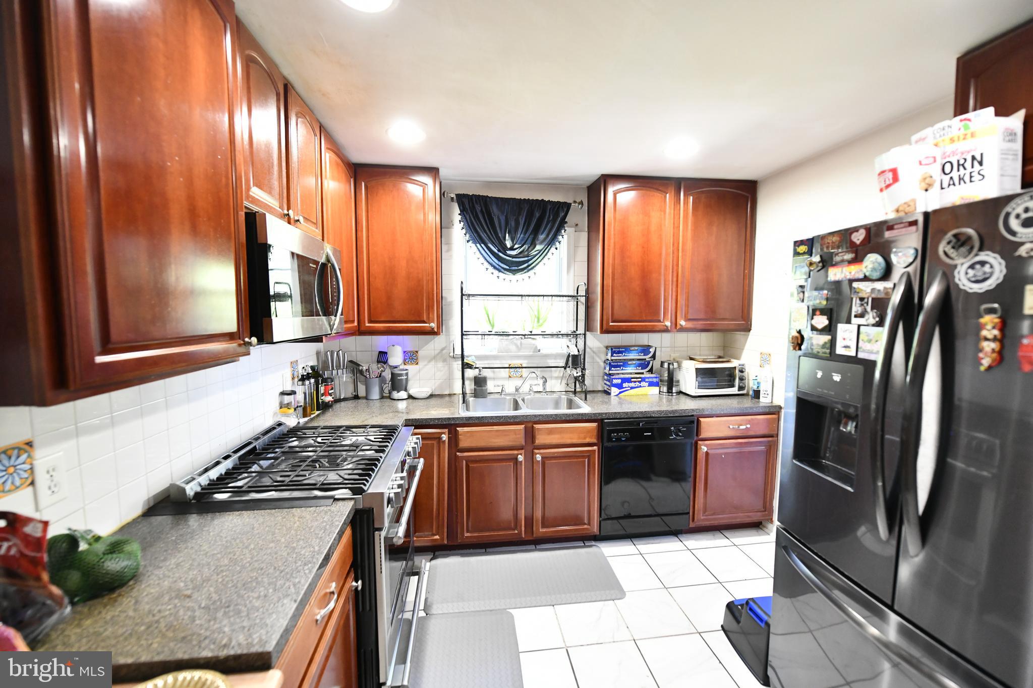 STERLING PLACE - Residential