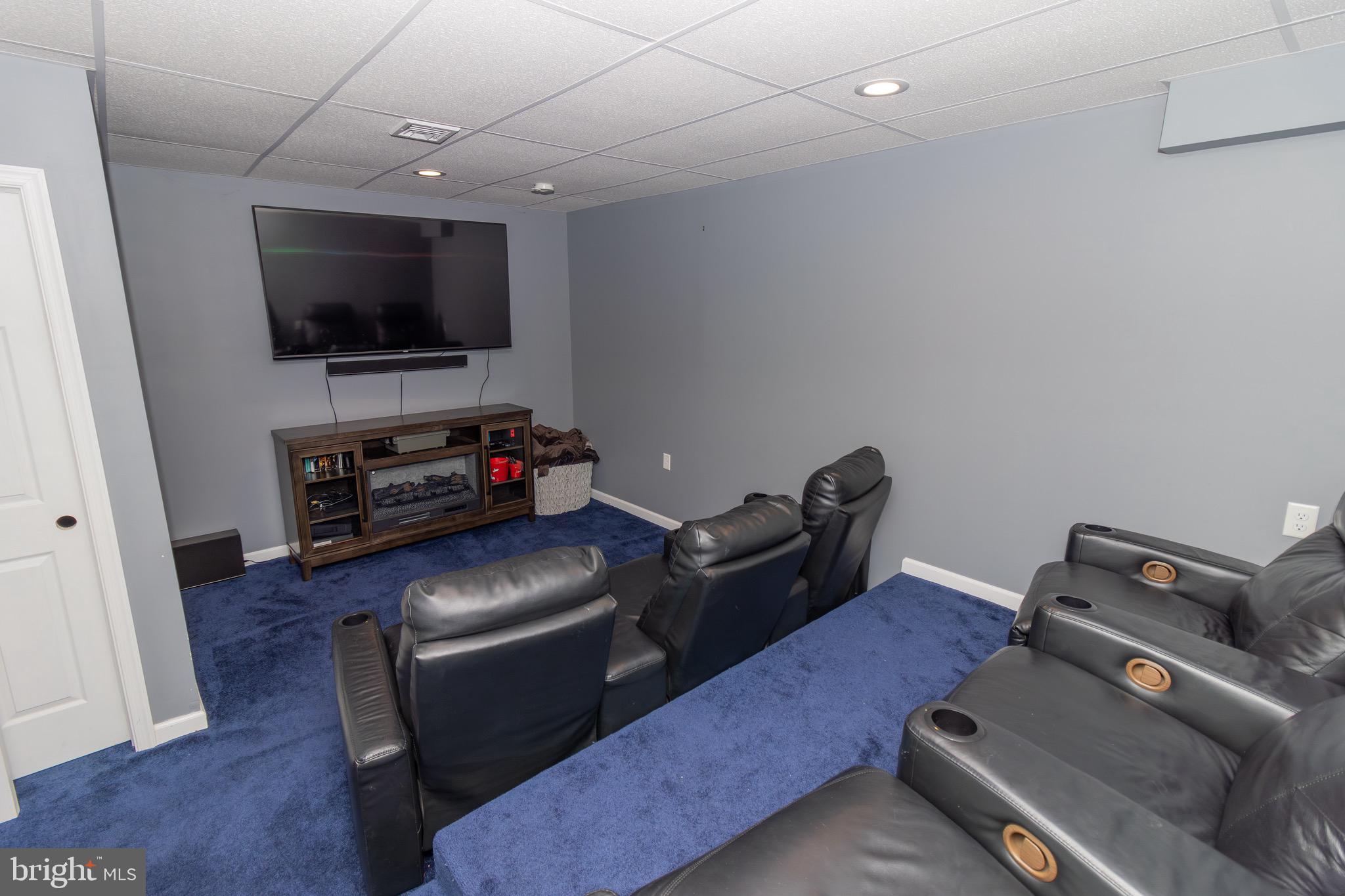 POINTE WEST - Residential