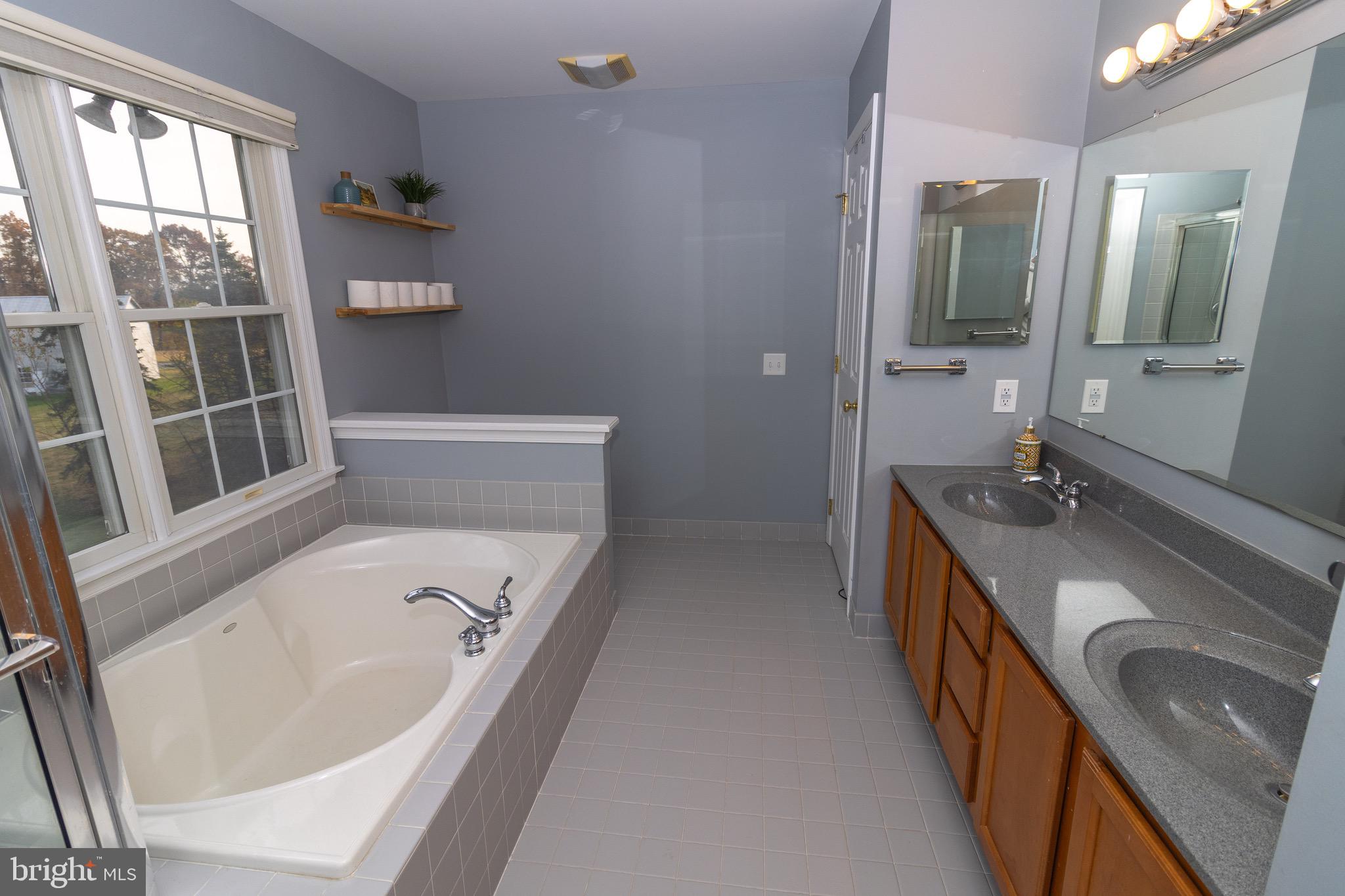 POINTE WEST - Residential