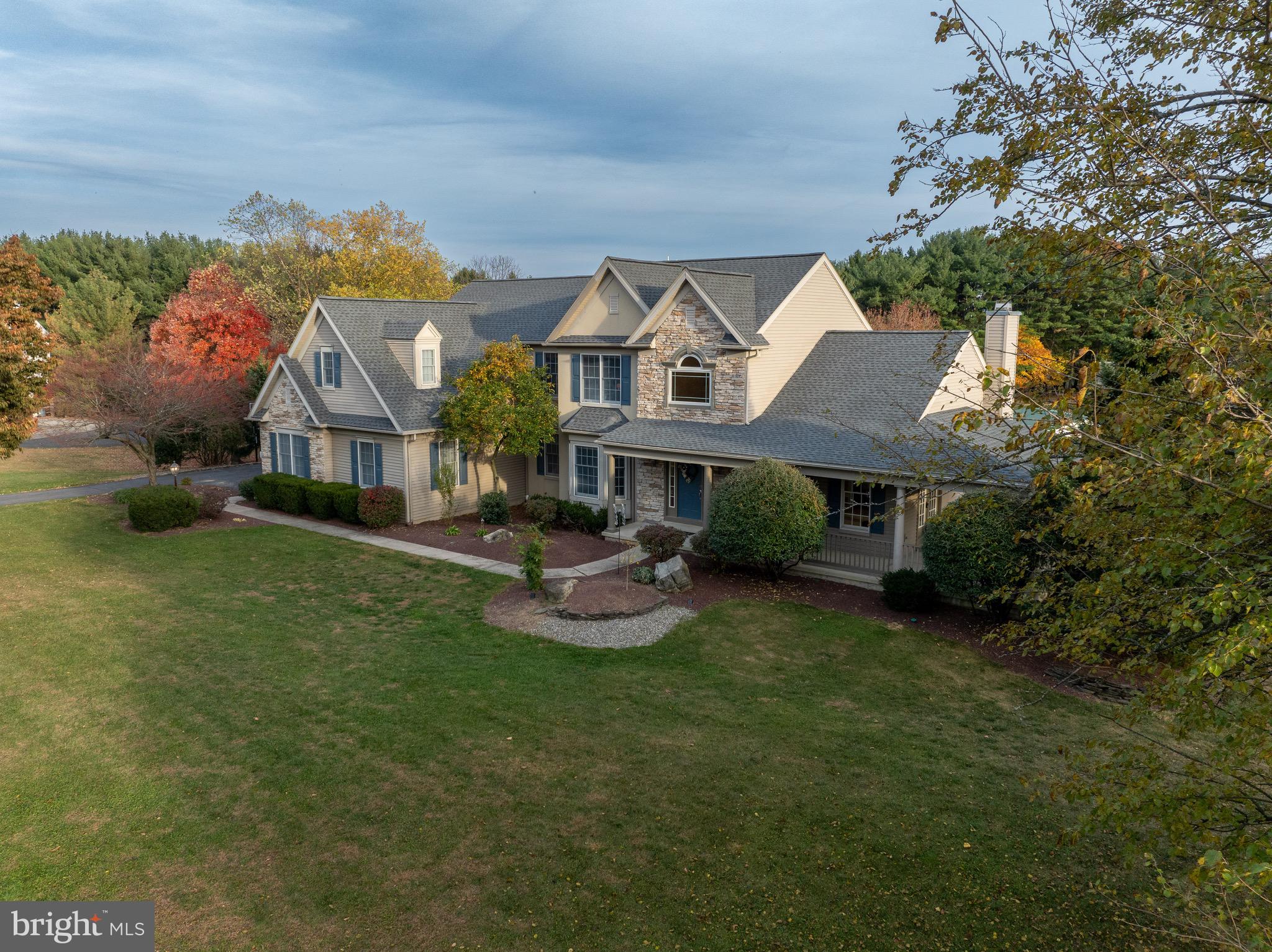 POINTE WEST - Residential