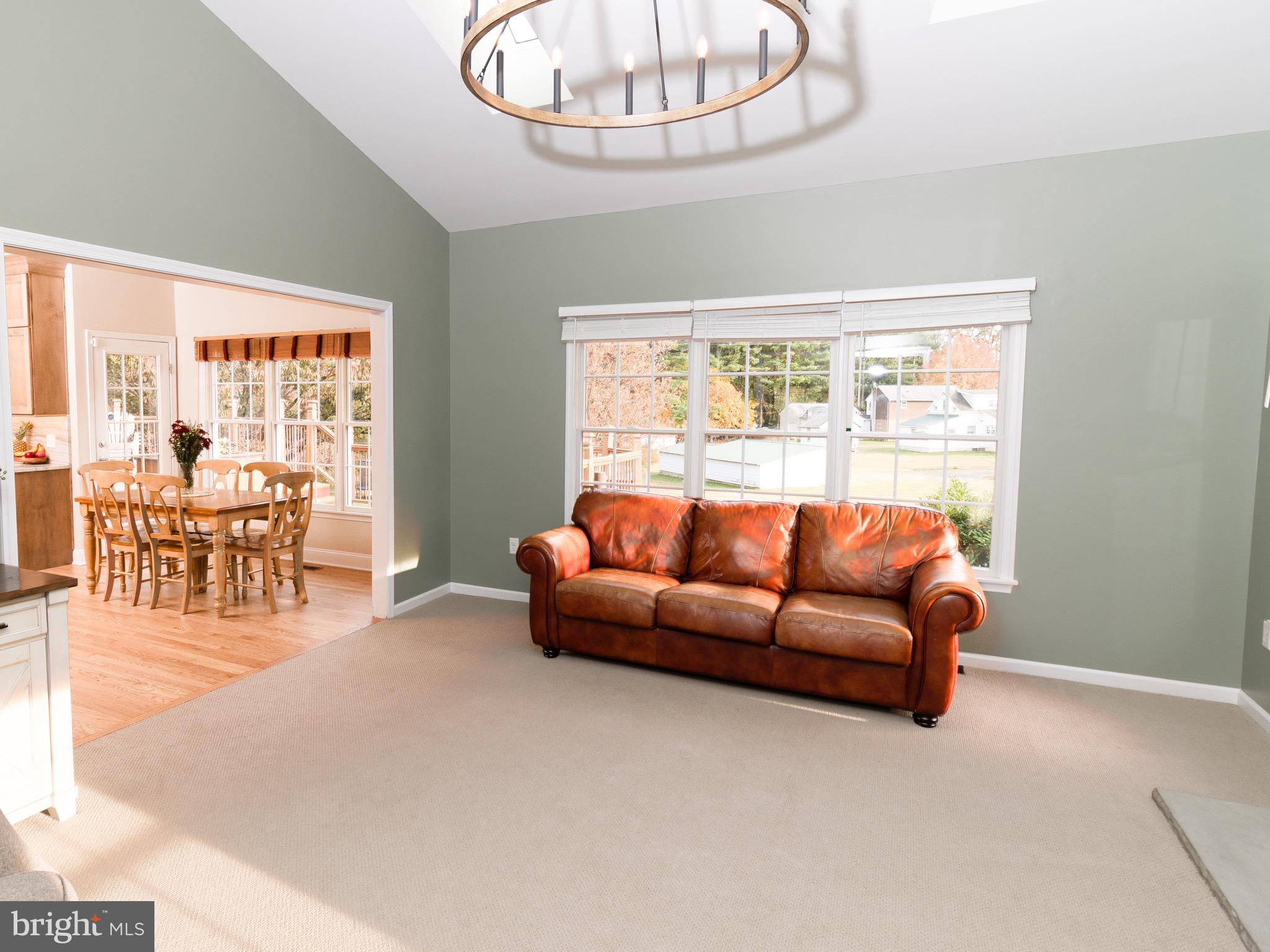 POINTE WEST - Residential