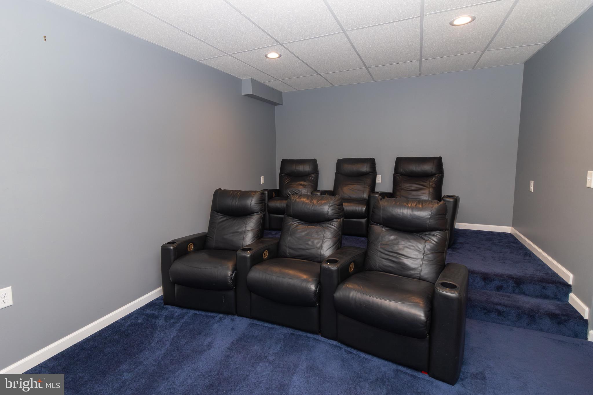 POINTE WEST - Residential